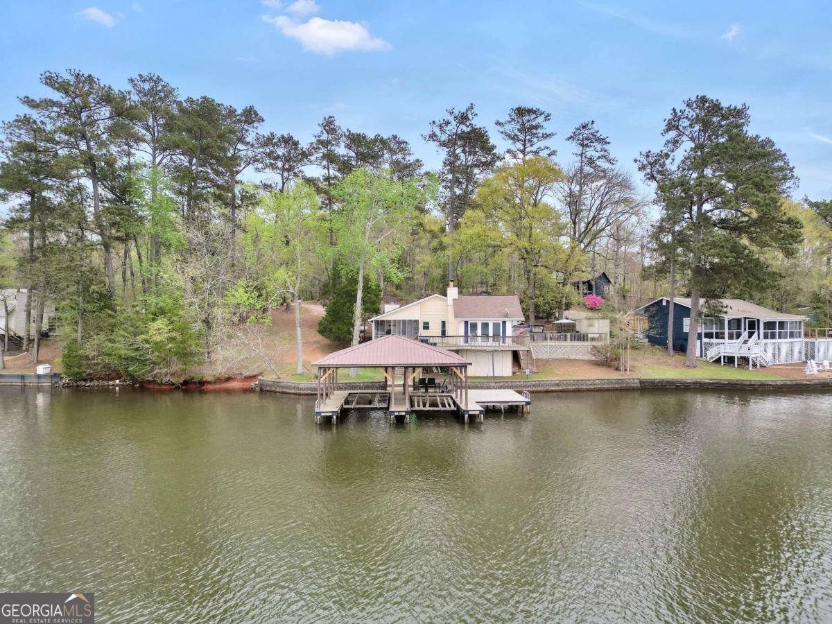 216 Deep Water Road
