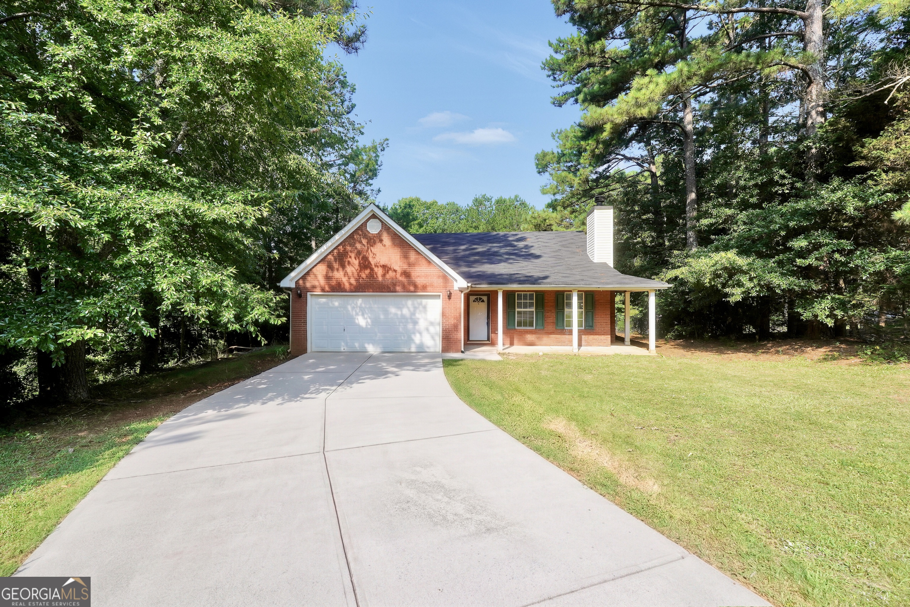208 Drake Elm Court