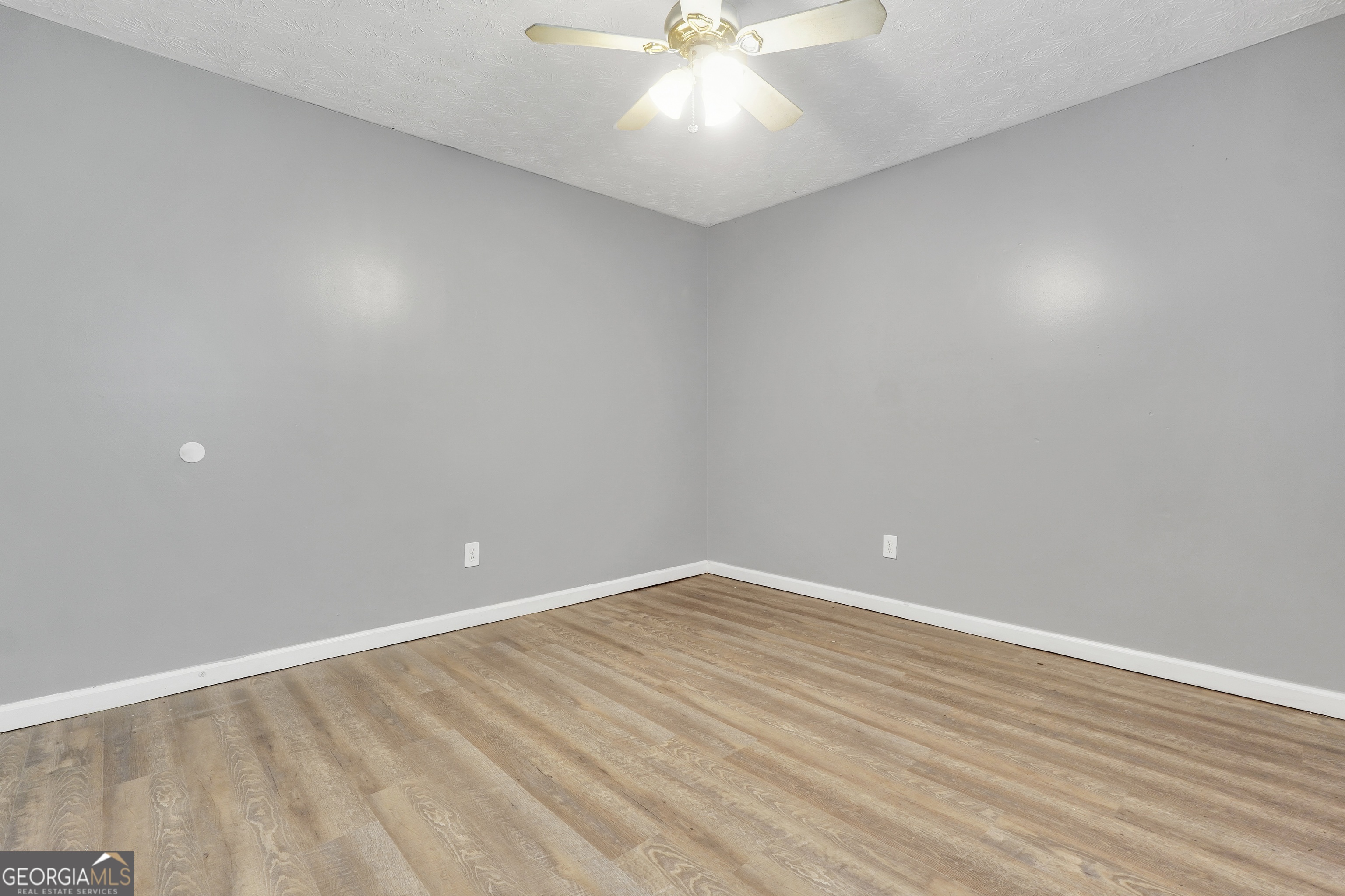 208 Drake Elm Court