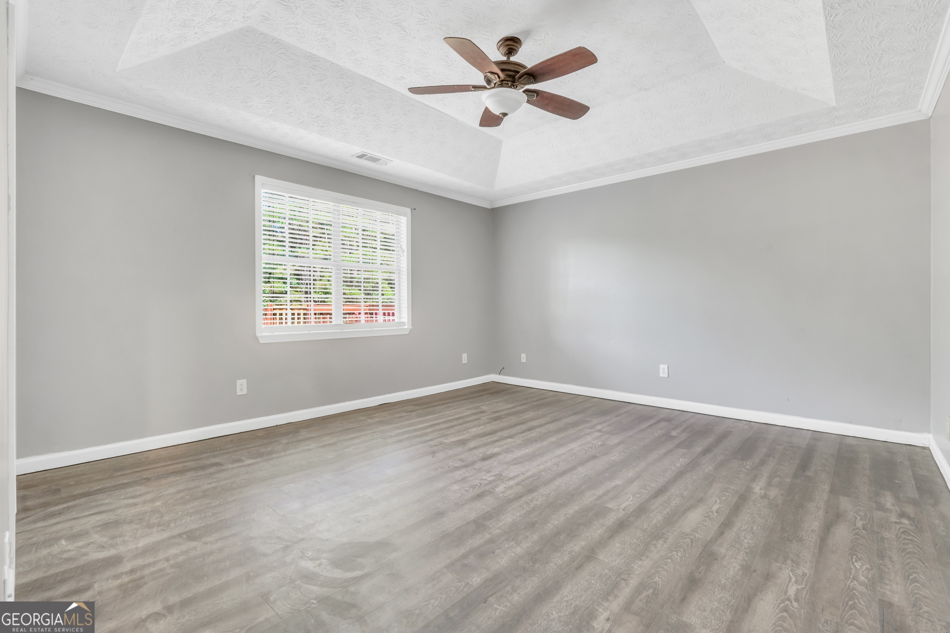 208 Drake Elm Court