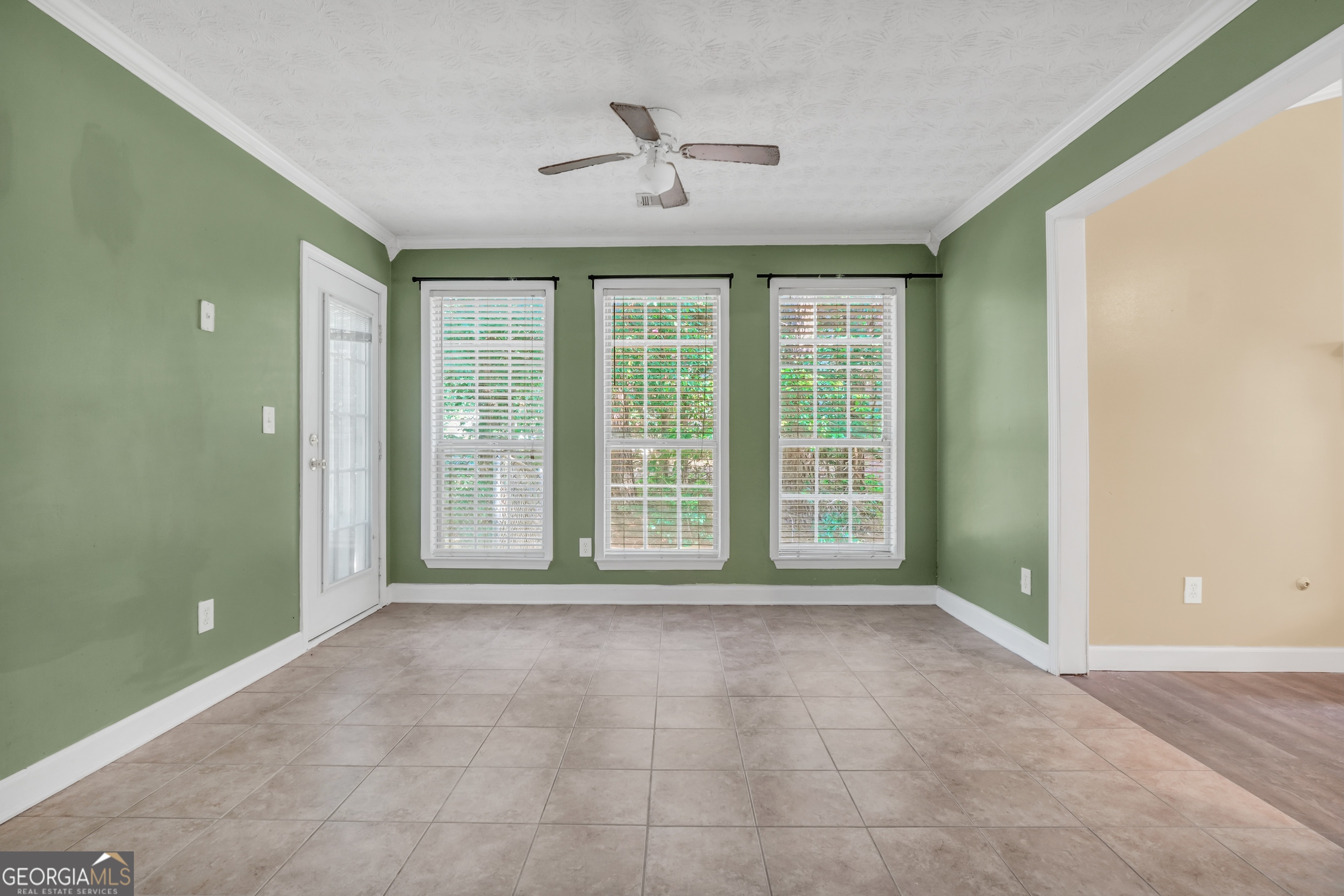 208 Drake Elm Court