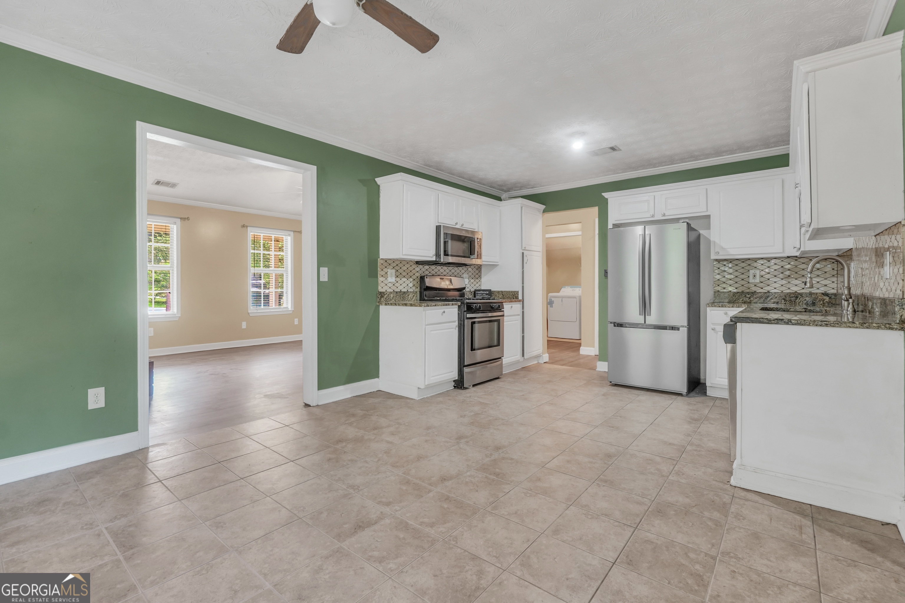 208 Drake Elm Court