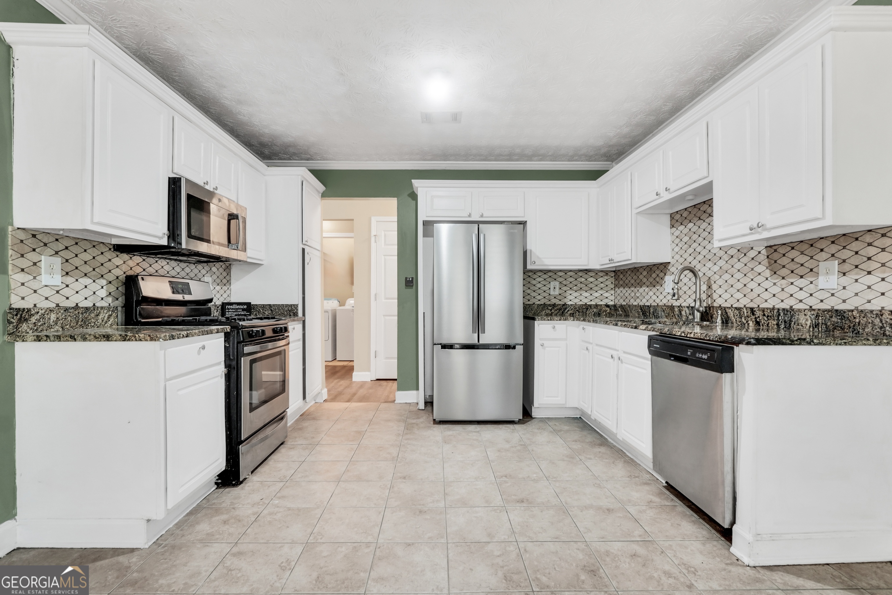 208 Drake Elm Court