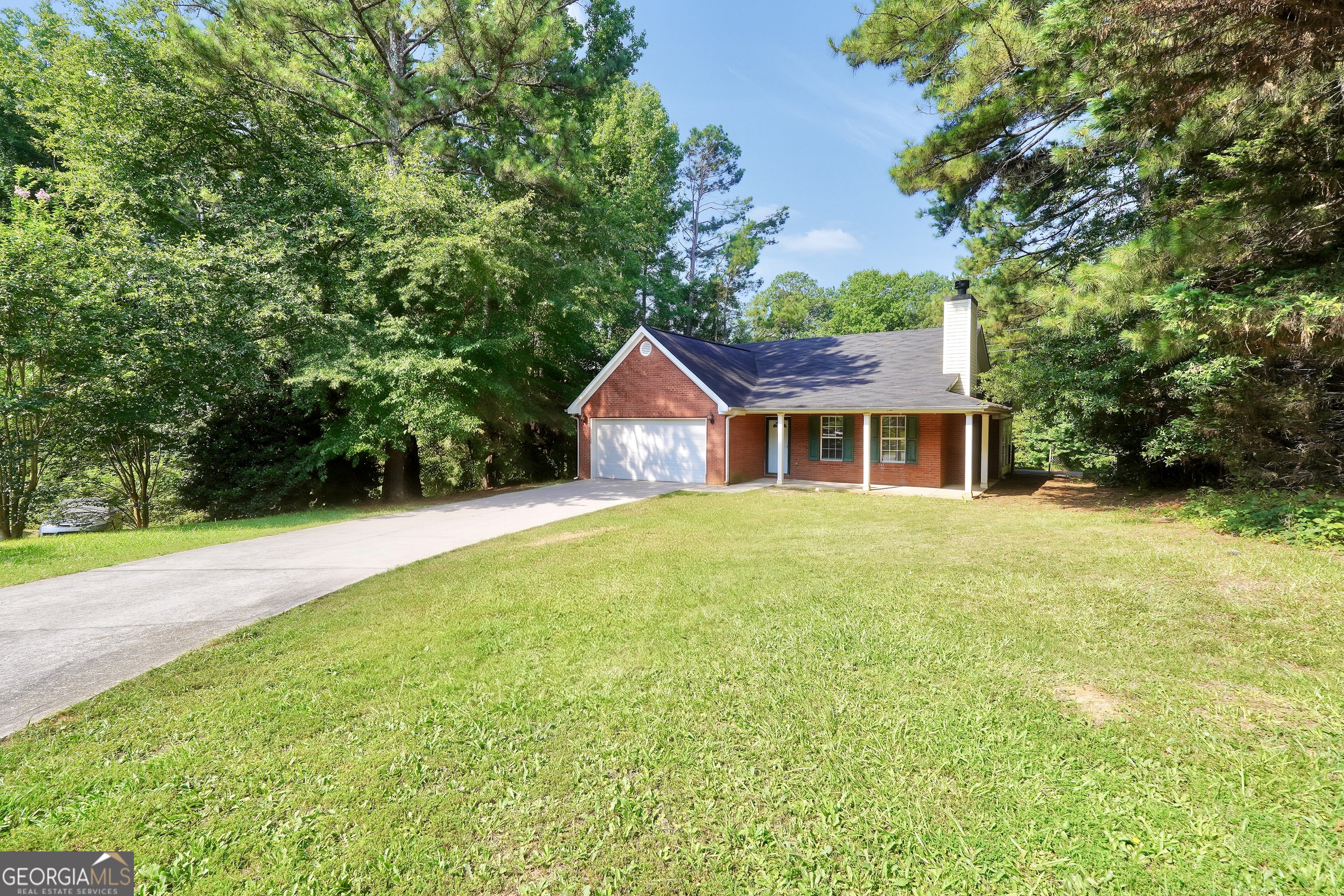 208 Drake Elm Court