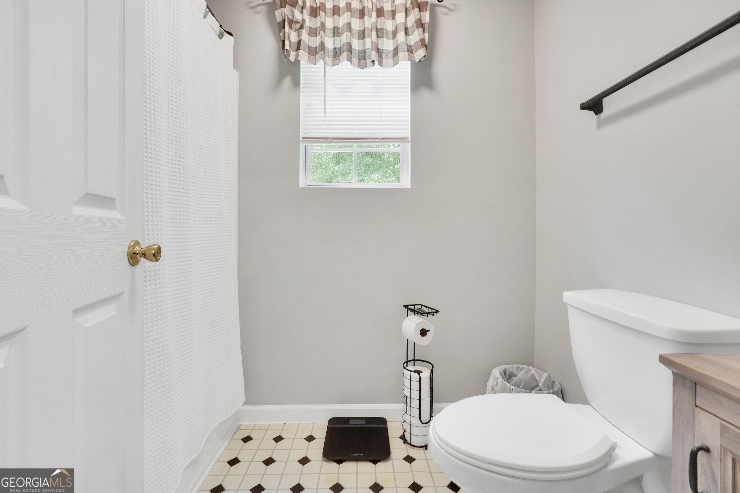 1102 Kramden Court