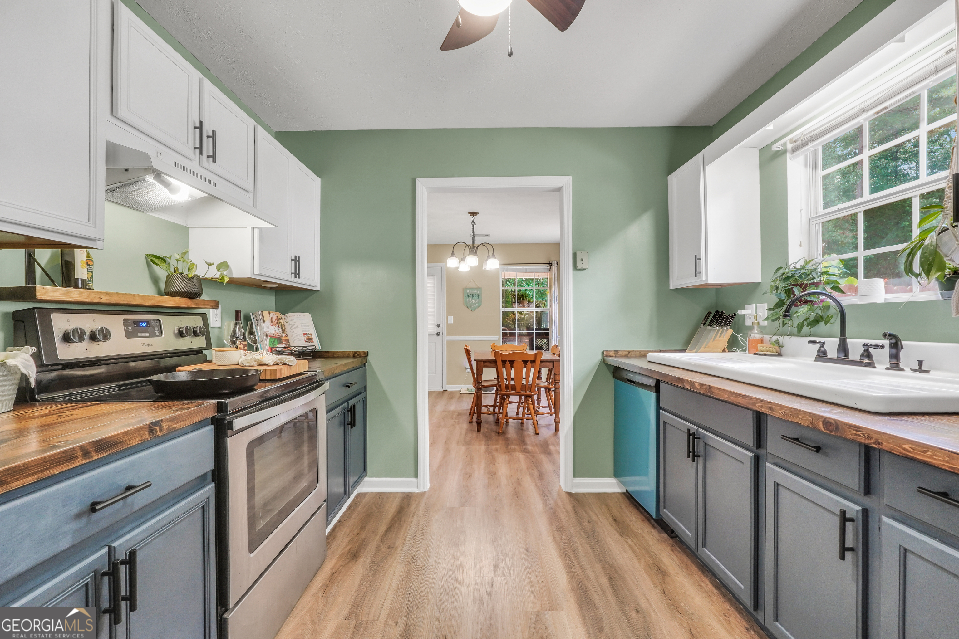 1102 Kramden Court
