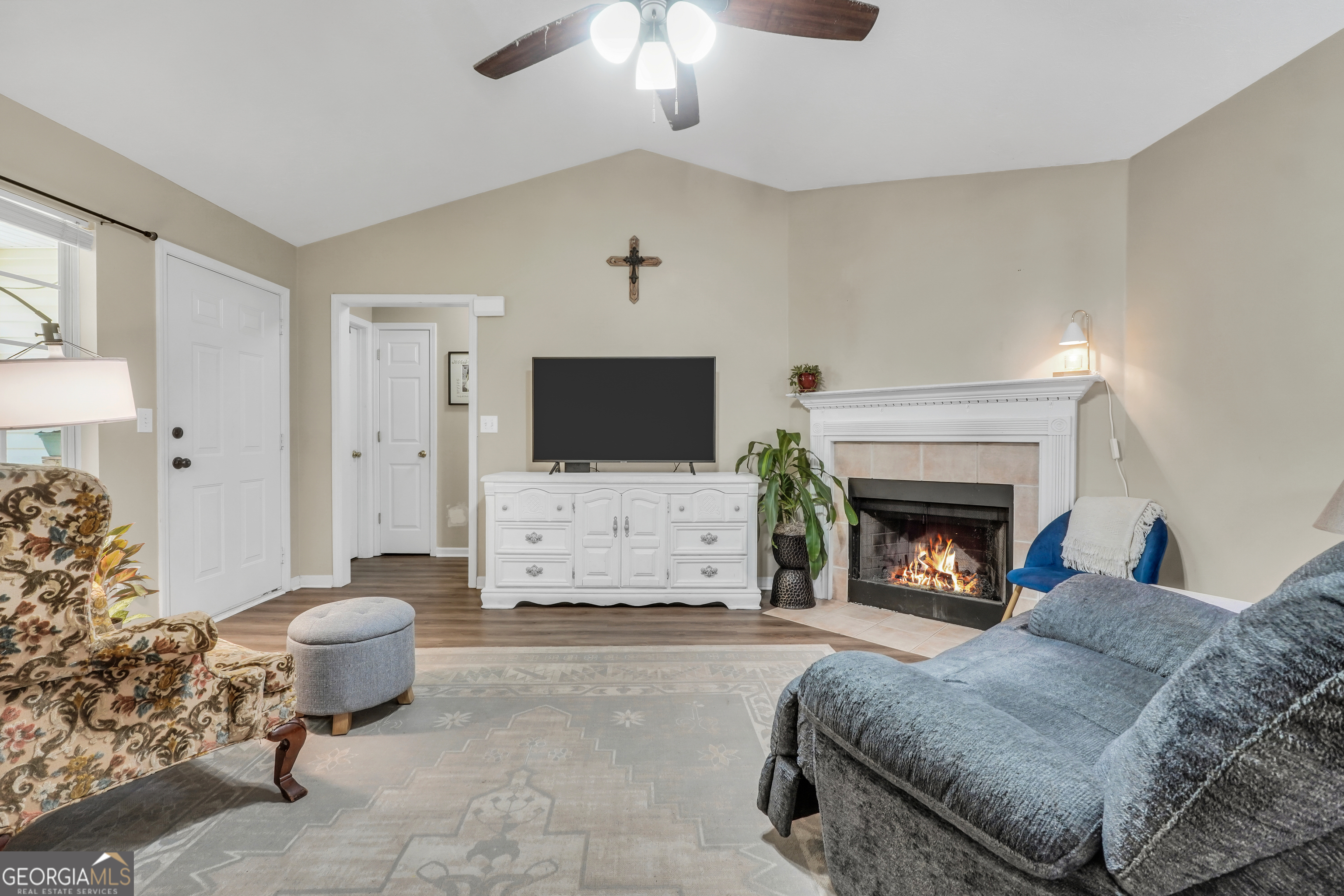 1102 Kramden Court