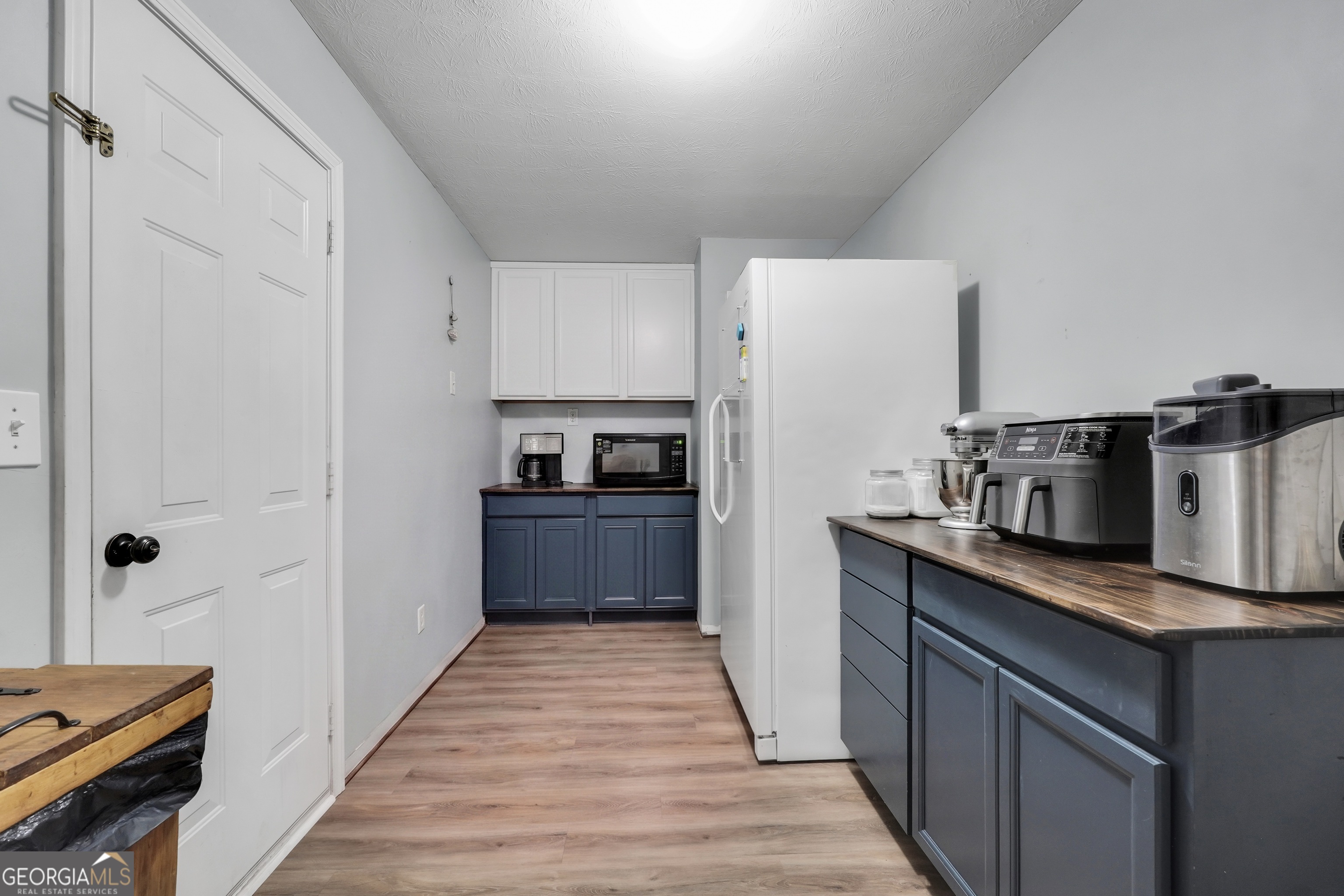 1102 Kramden Court