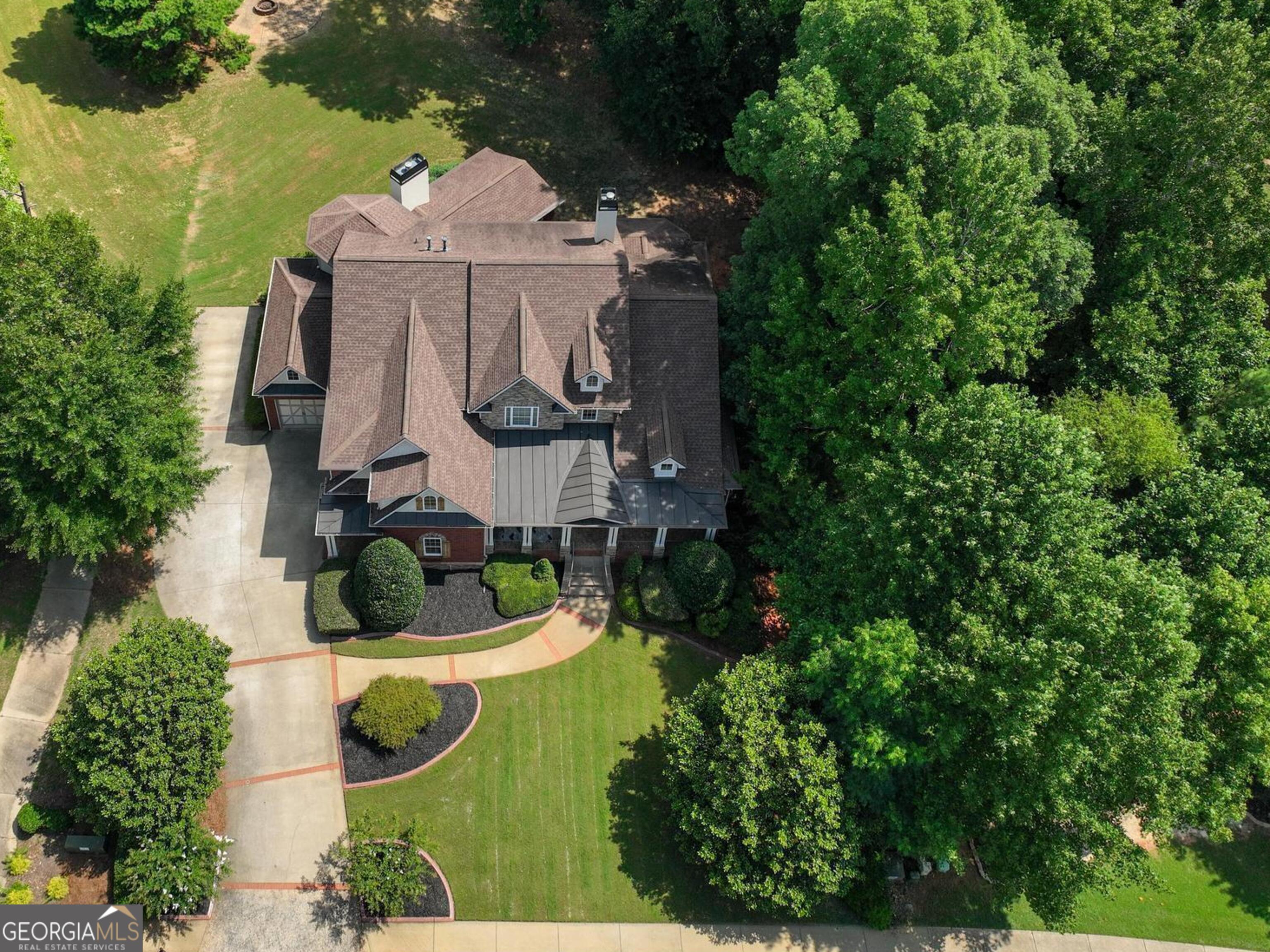 1116 Eagles Brooke Drive