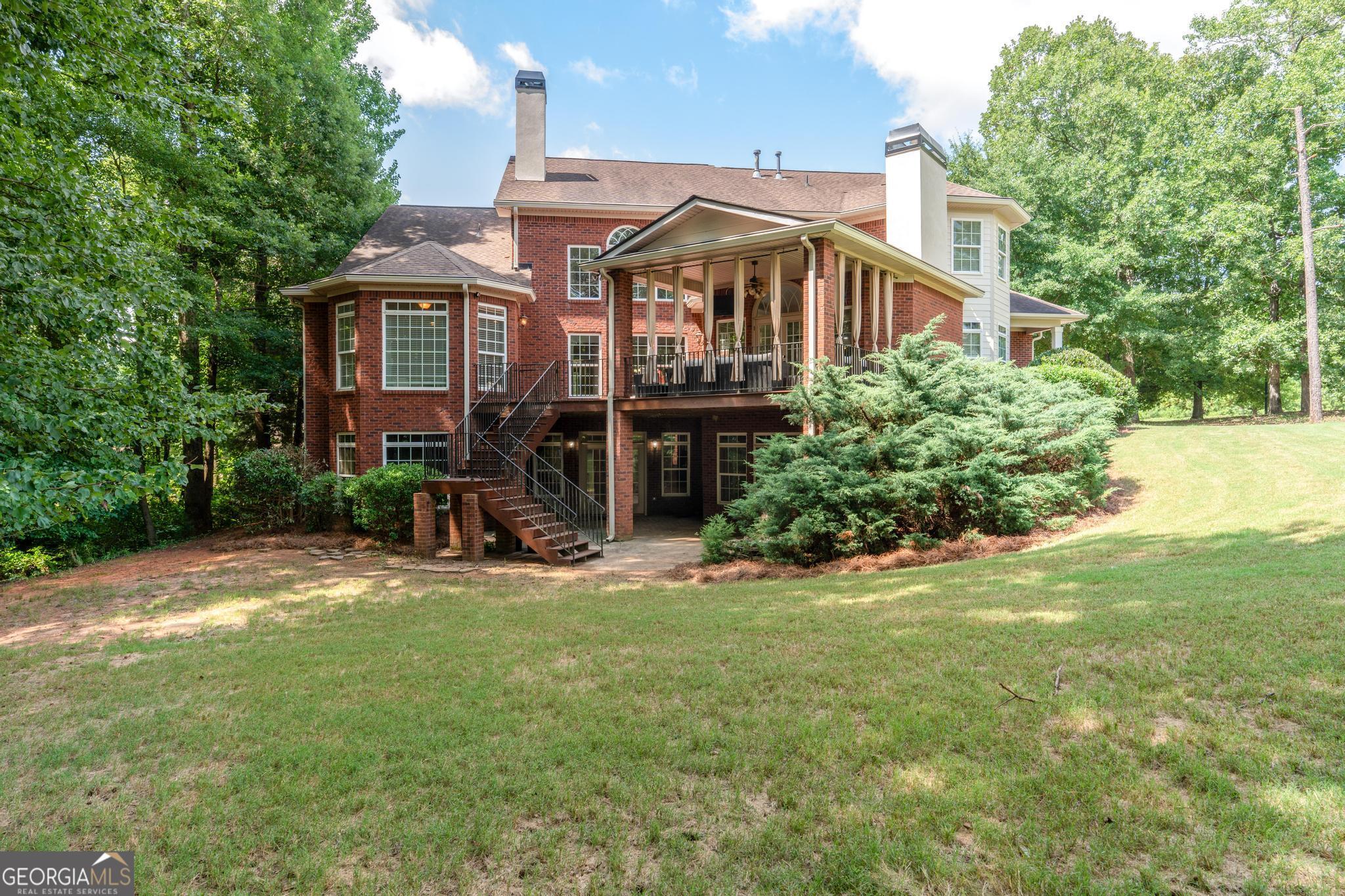 1116 Eagles Brooke Drive