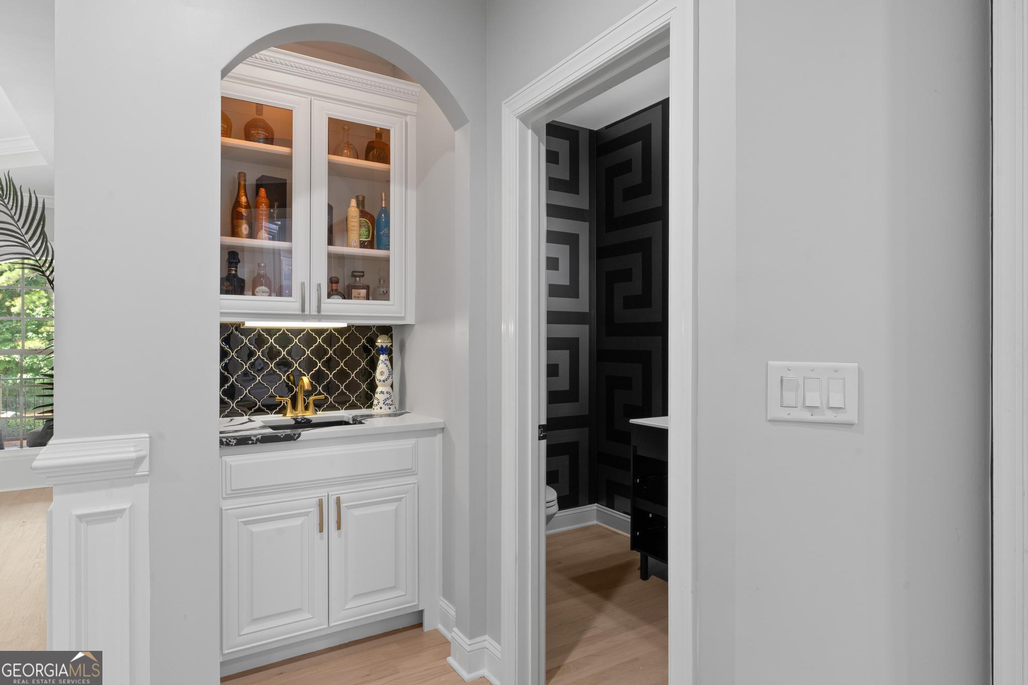 1116 Eagles Brooke Drive