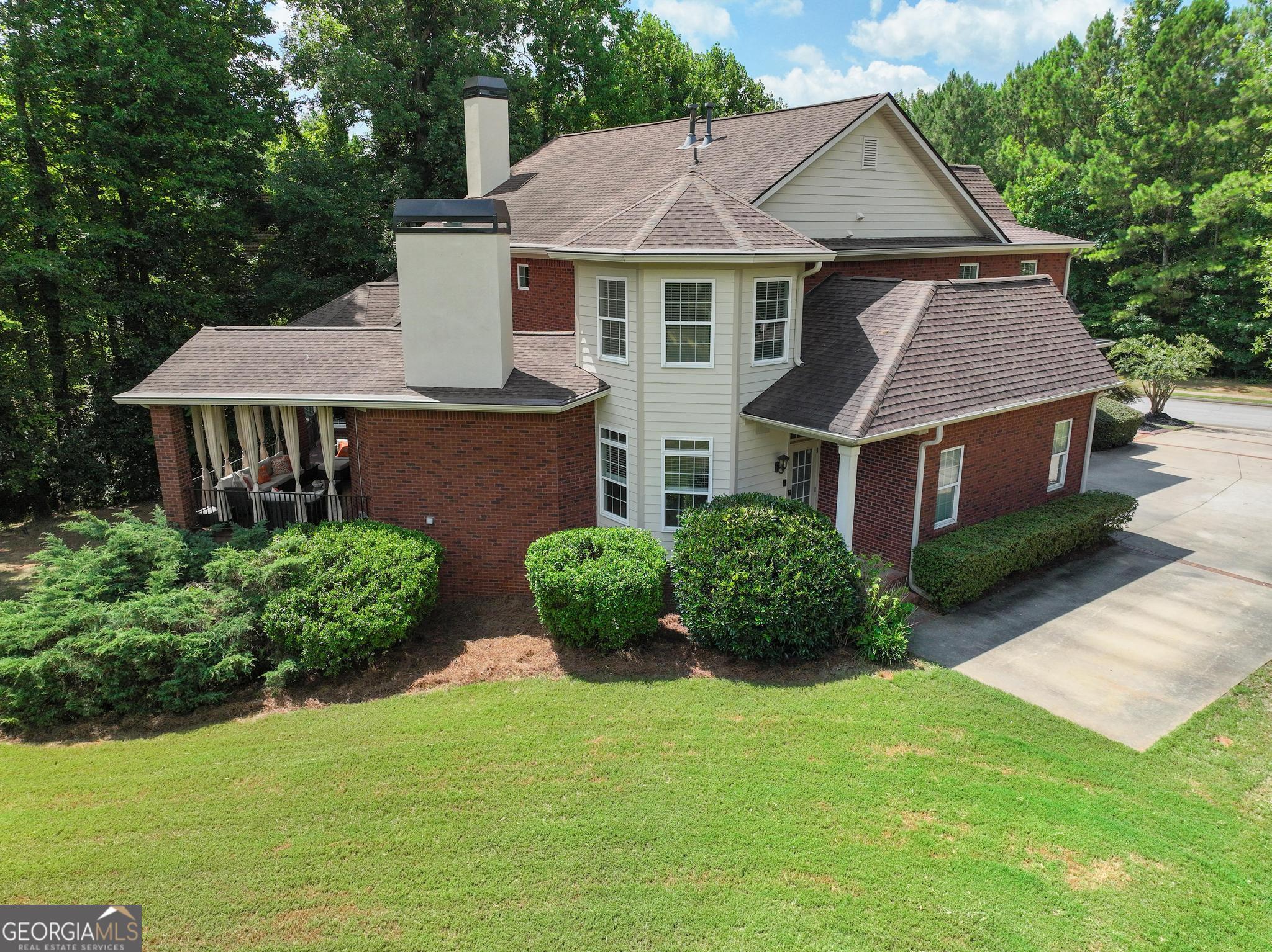 1116 Eagles Brooke Drive