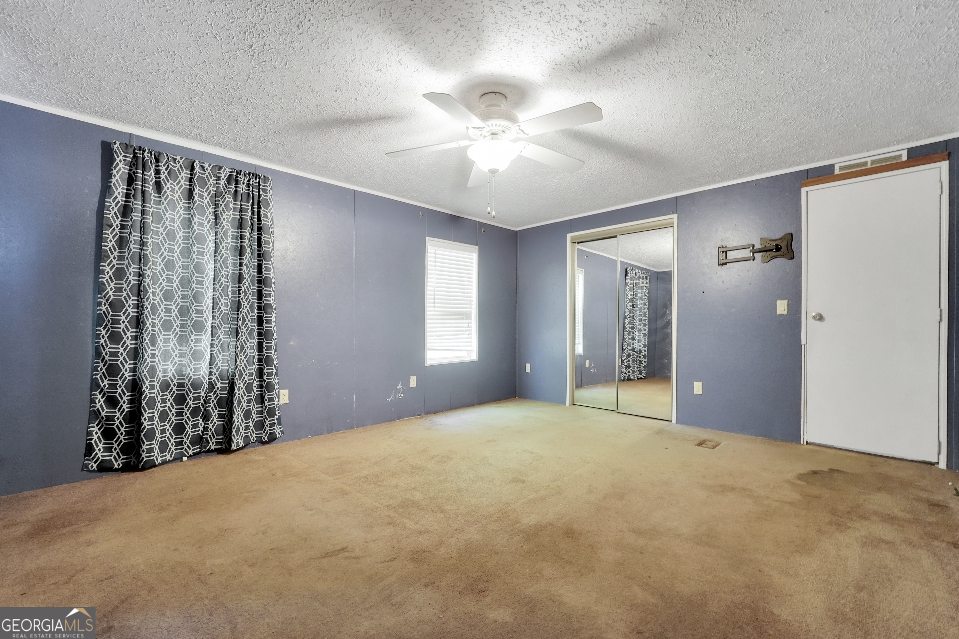 185 Oak Hill Drive