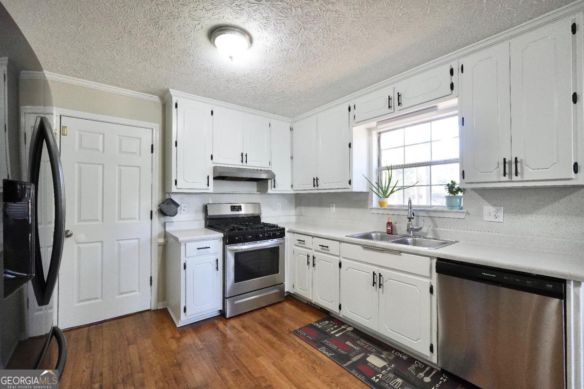 701 Monticello Lane