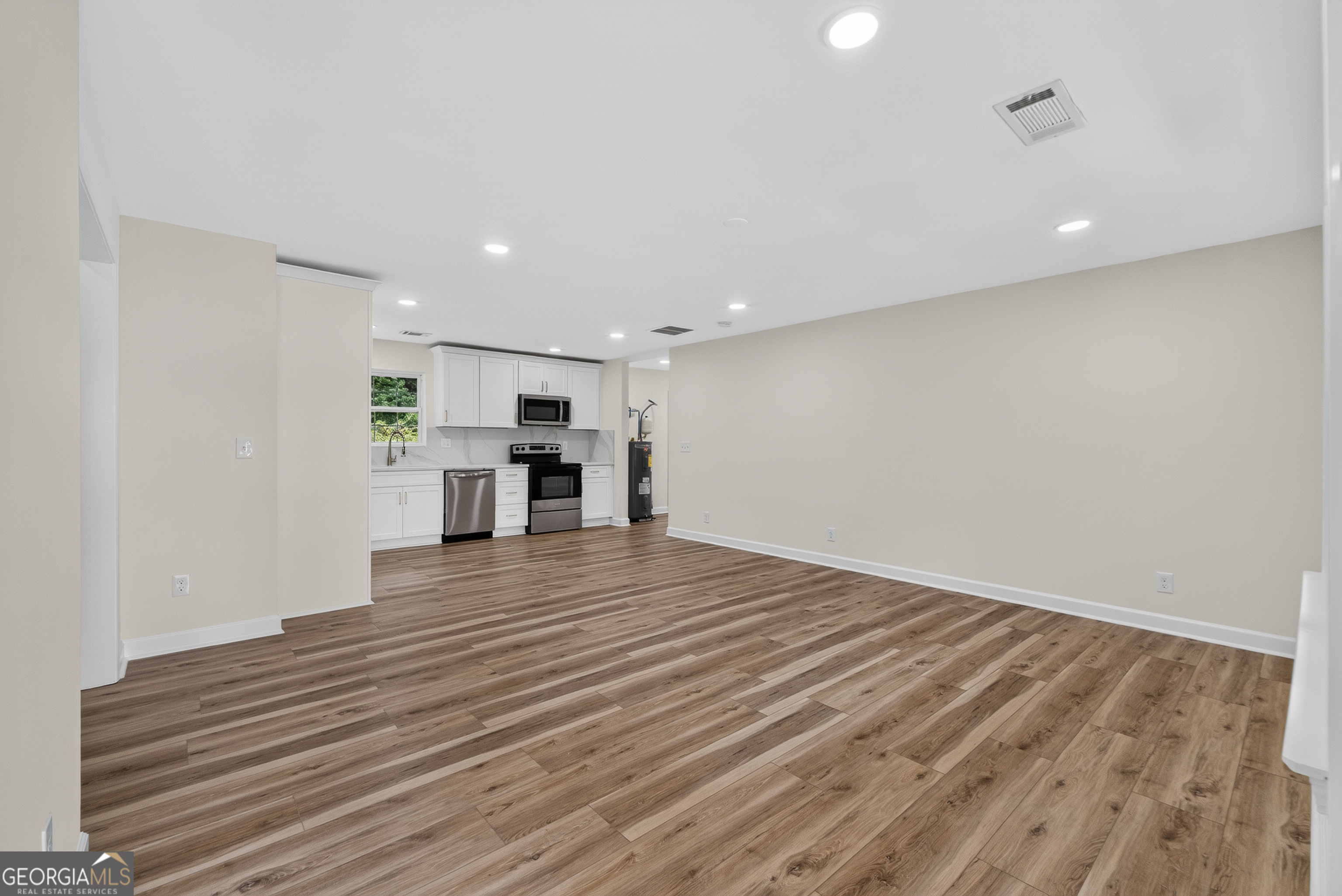 4322 Lower Fayetteville Road