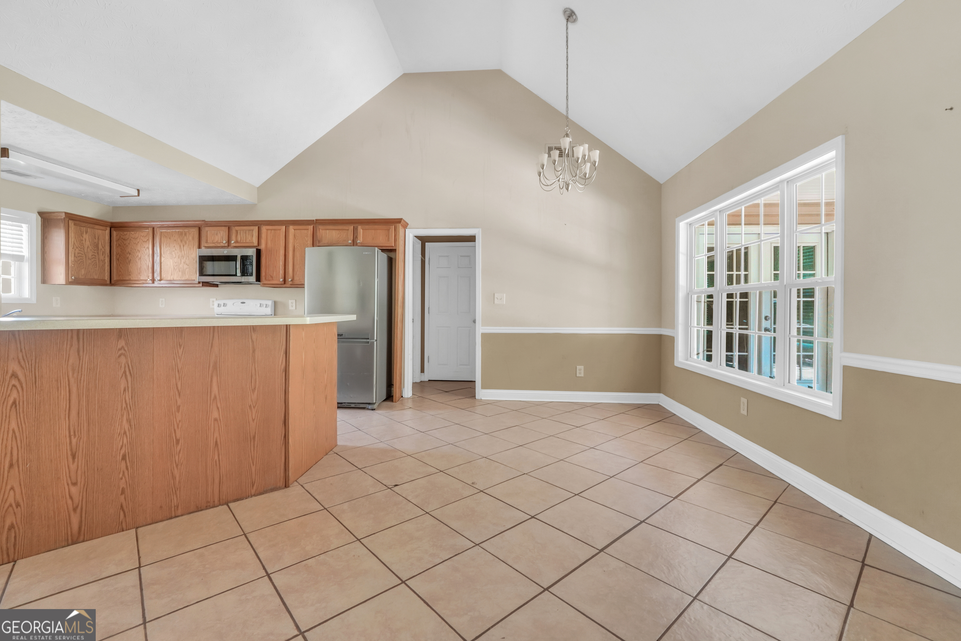 1128 Meadowview Drive