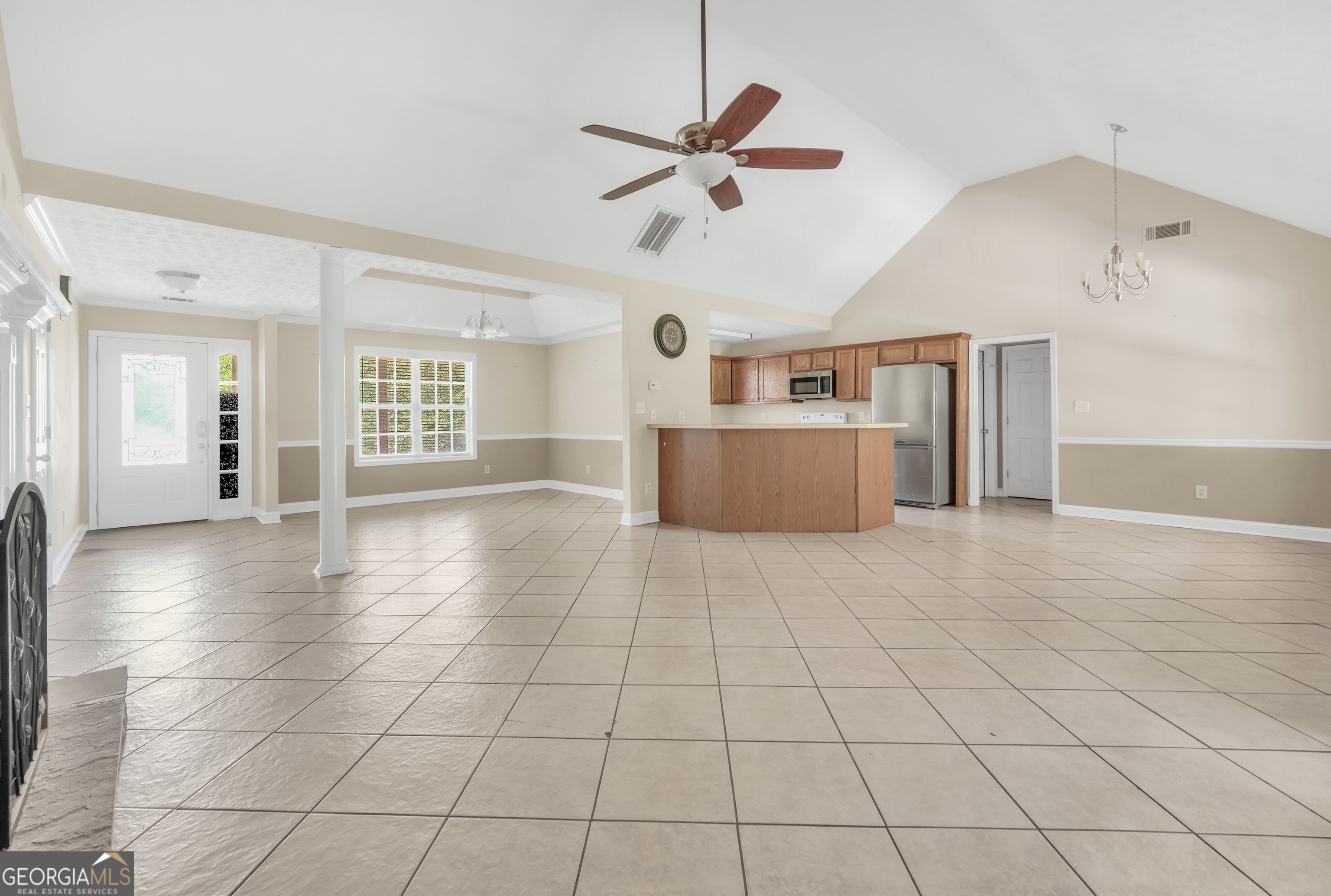1128 Meadowview Drive