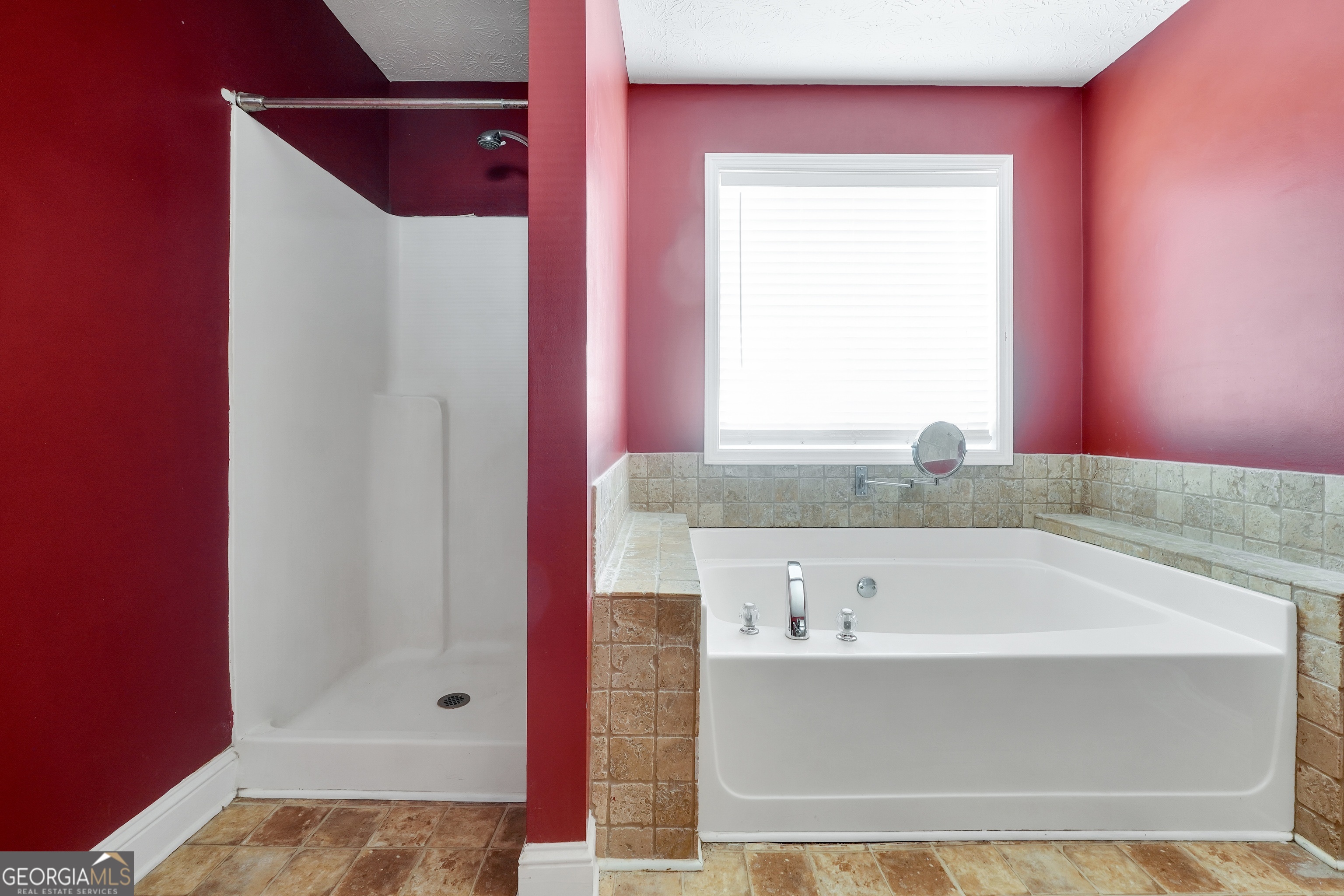 1128 Meadowview Drive