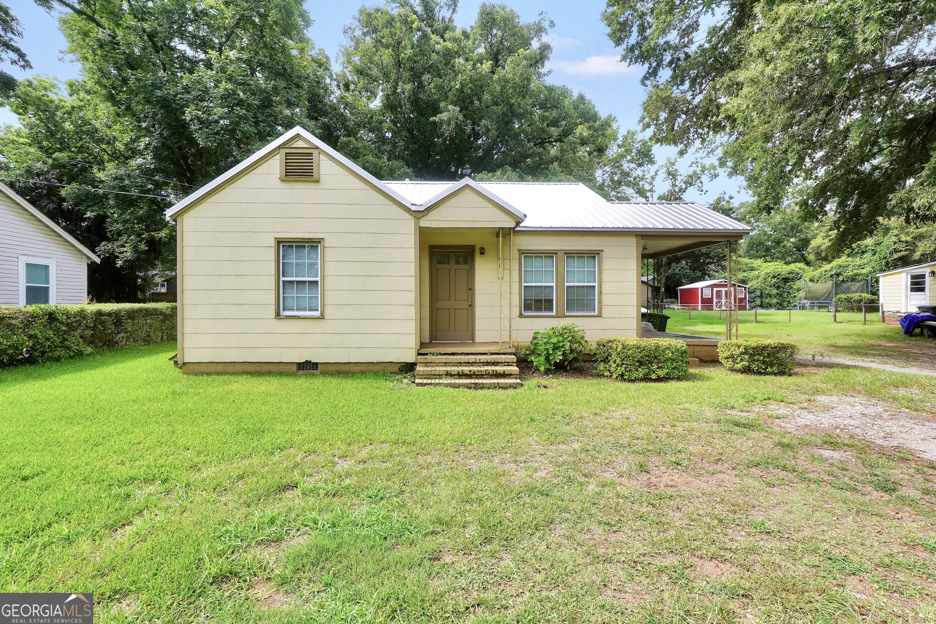 1308 Lucky Street