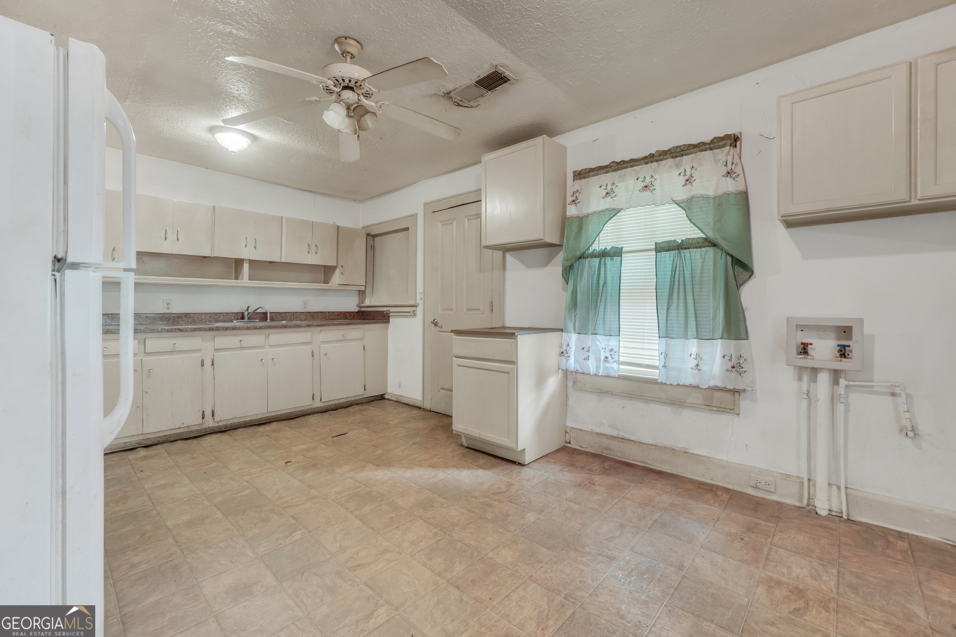 1308 Lucky Street