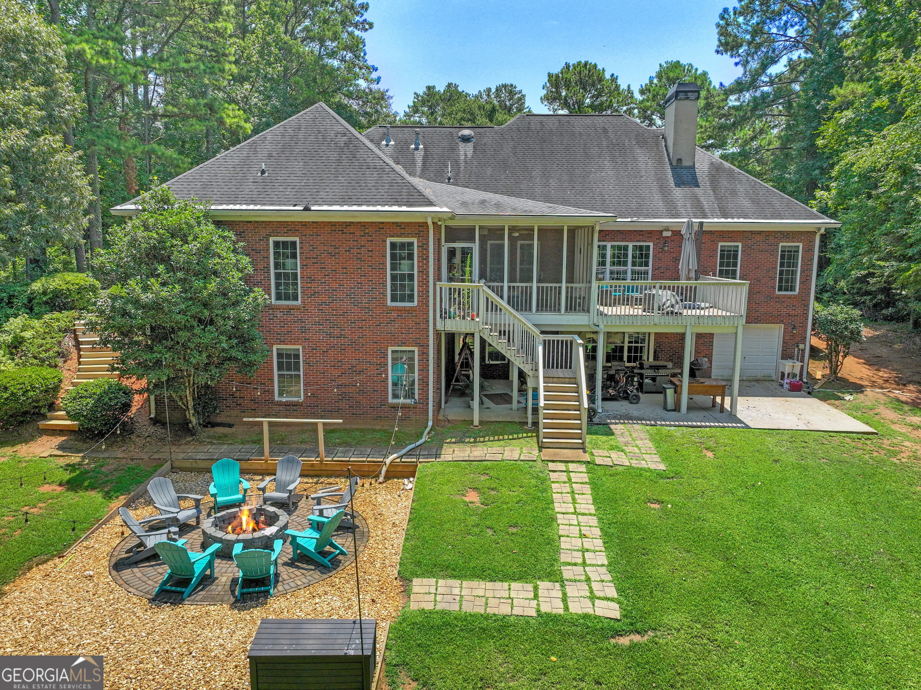 315 Monroe Drive