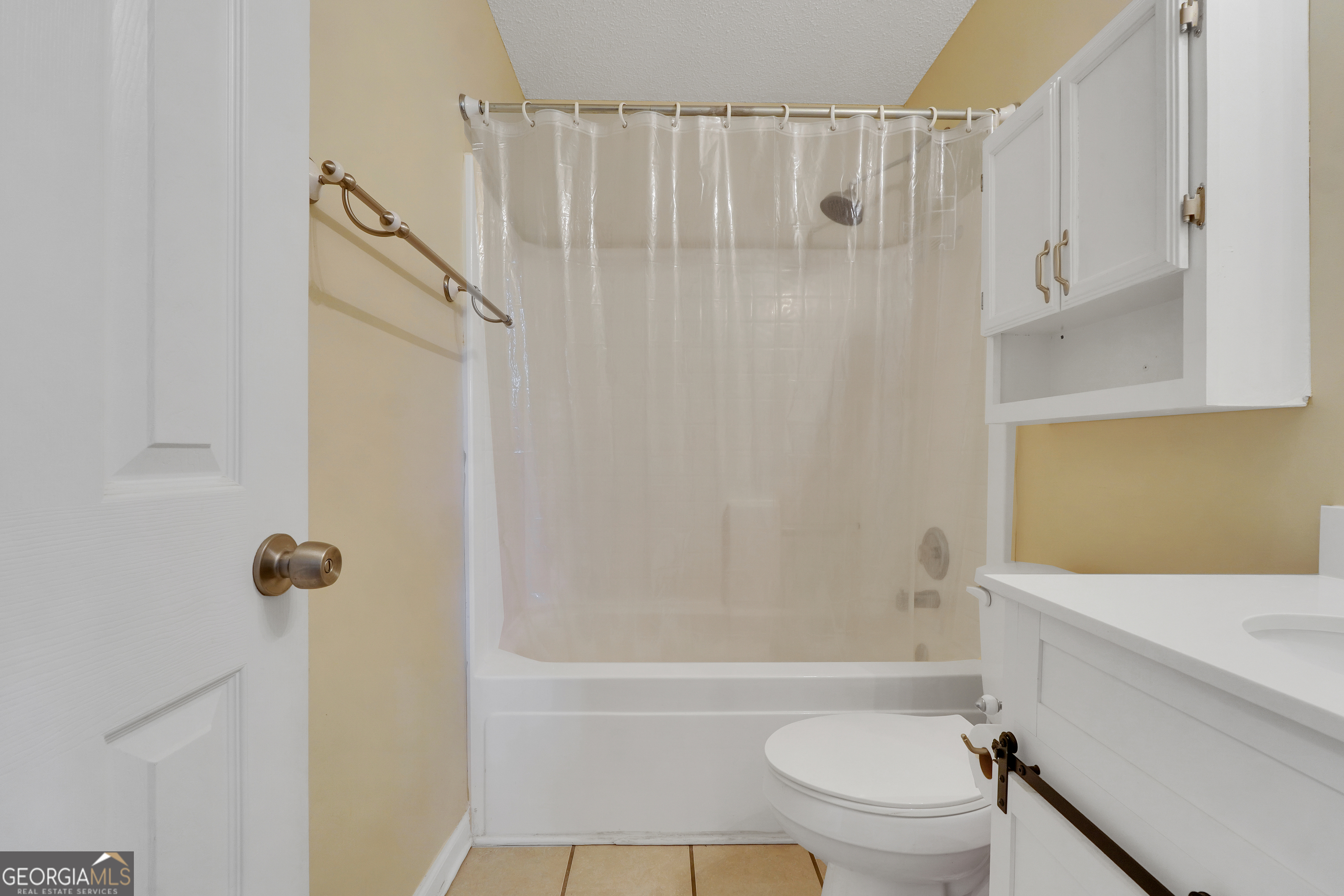 1130 Larkspur Drive