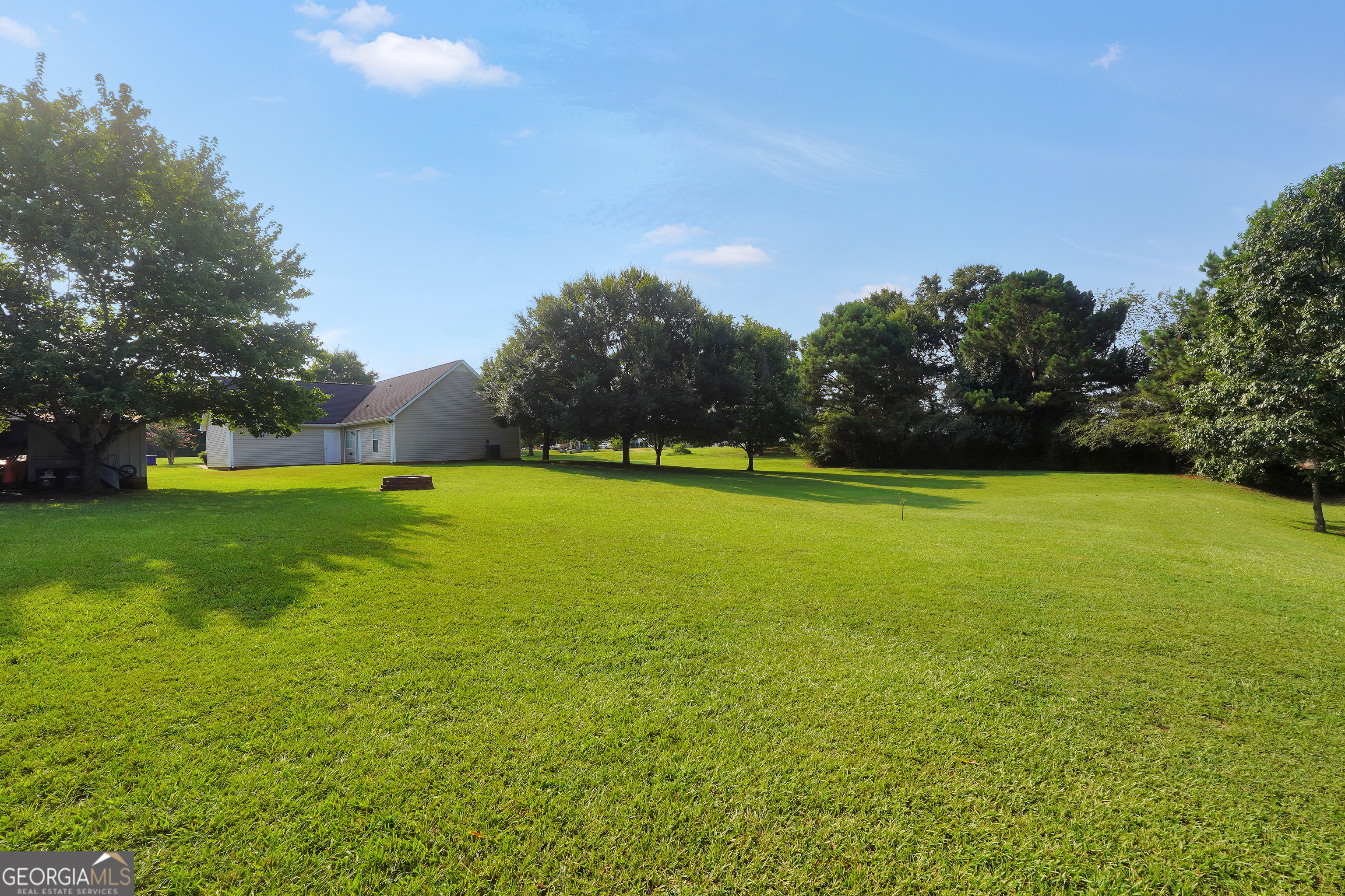 1130 Larkspur Drive