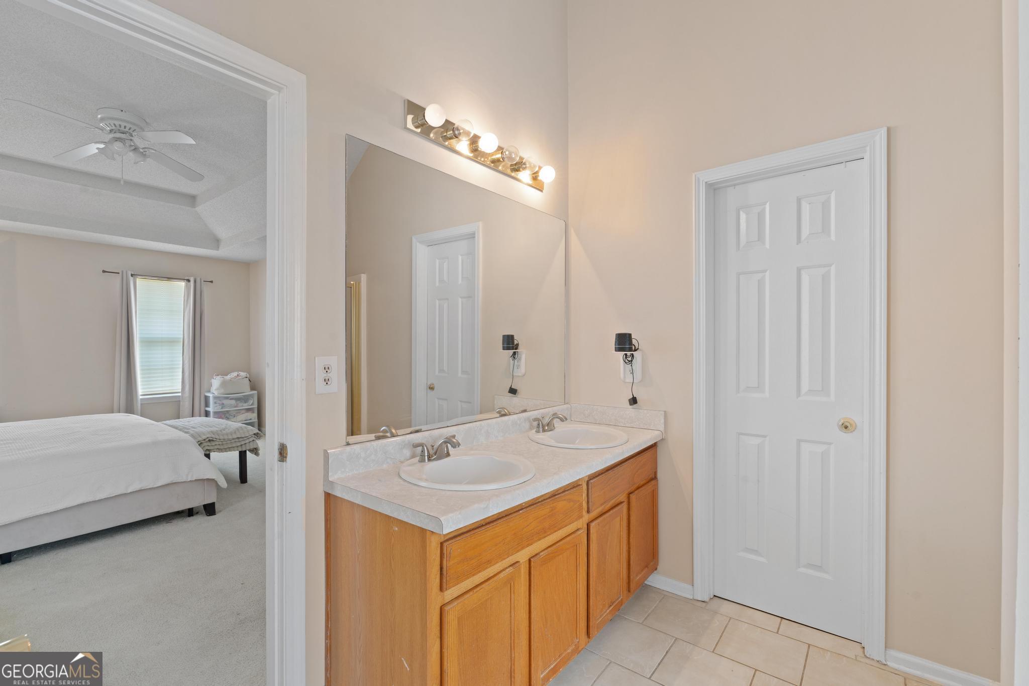 6151 Remington Park