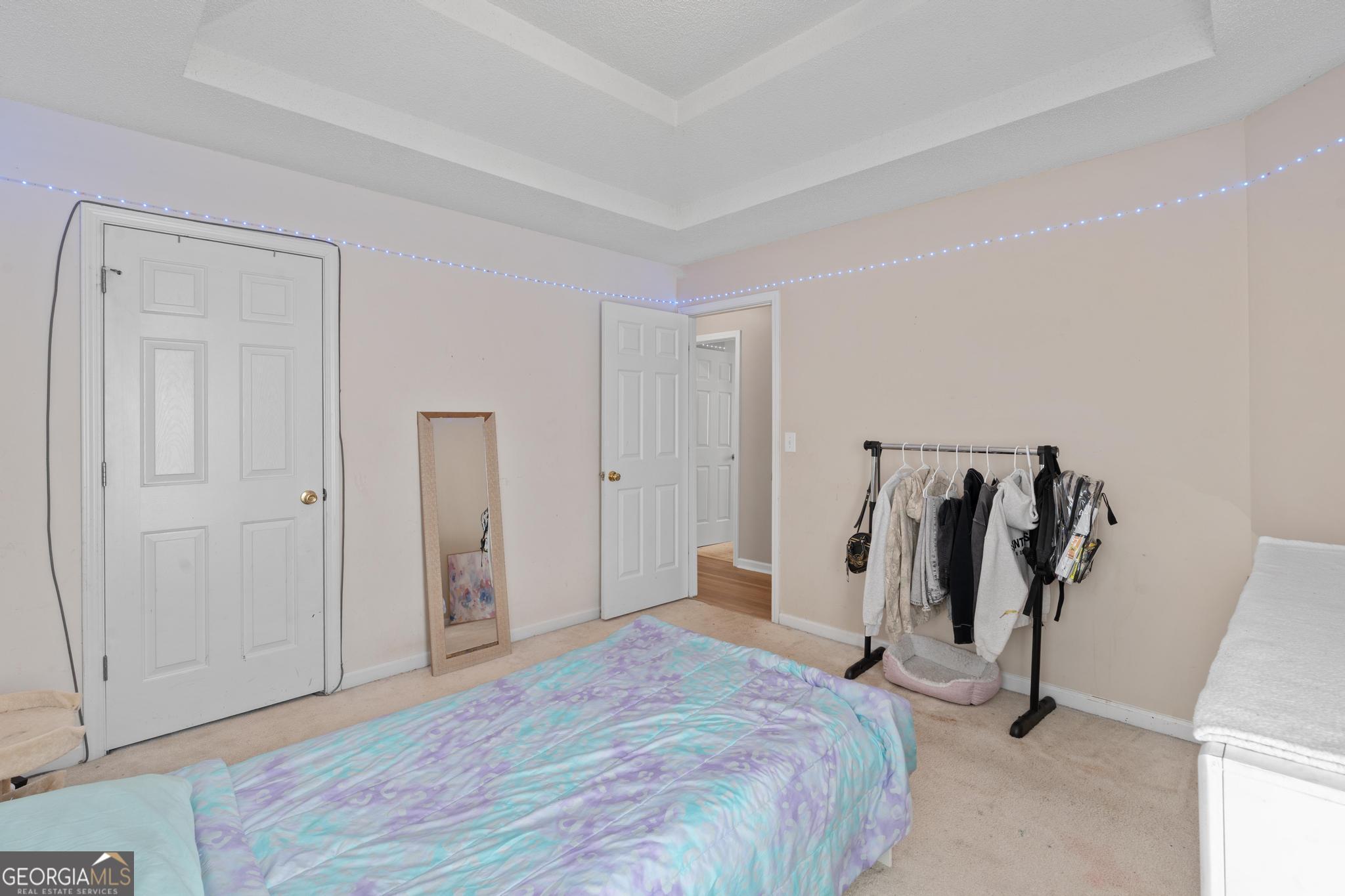 6151 Remington Park