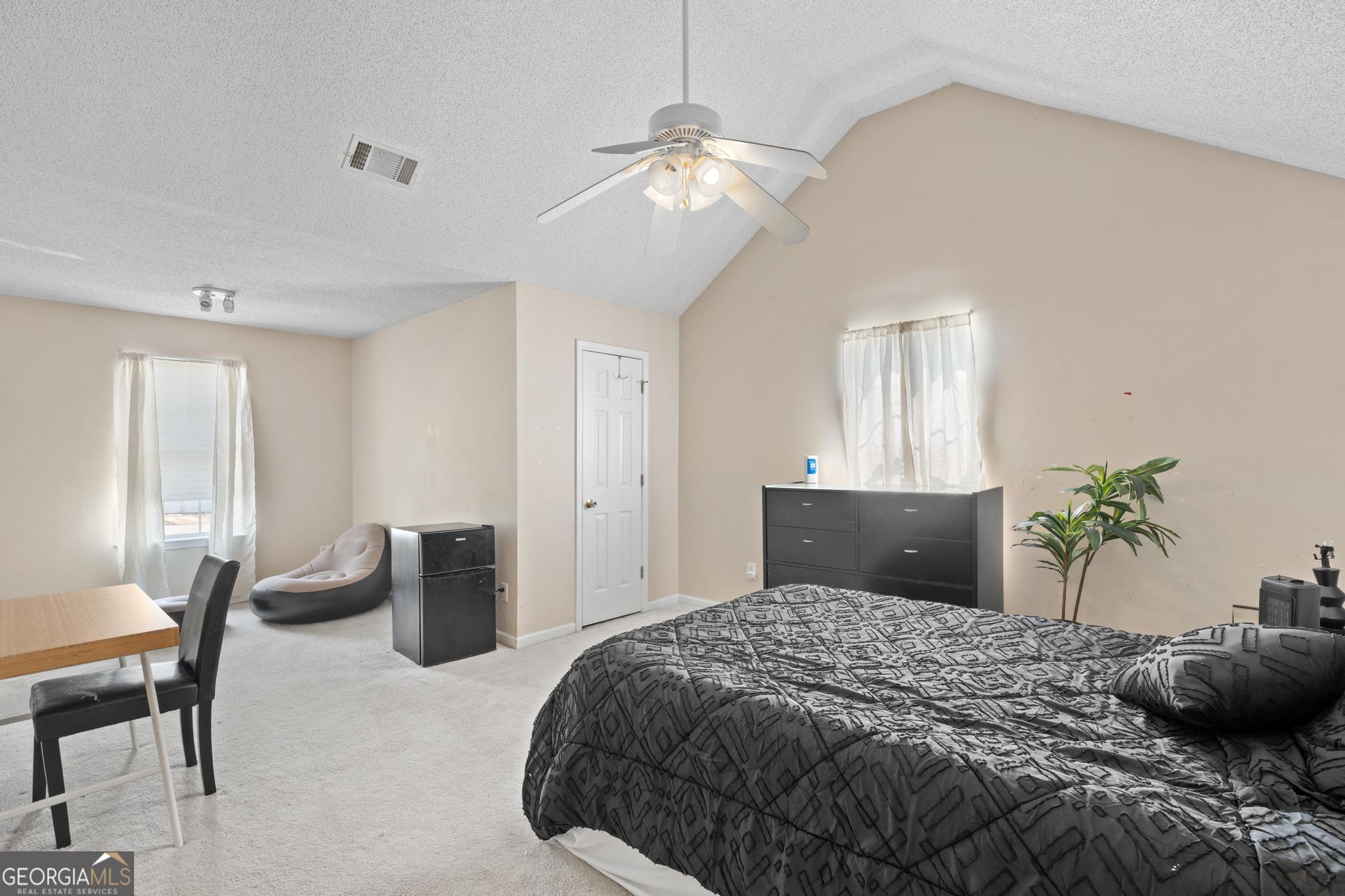 6151 Remington Park