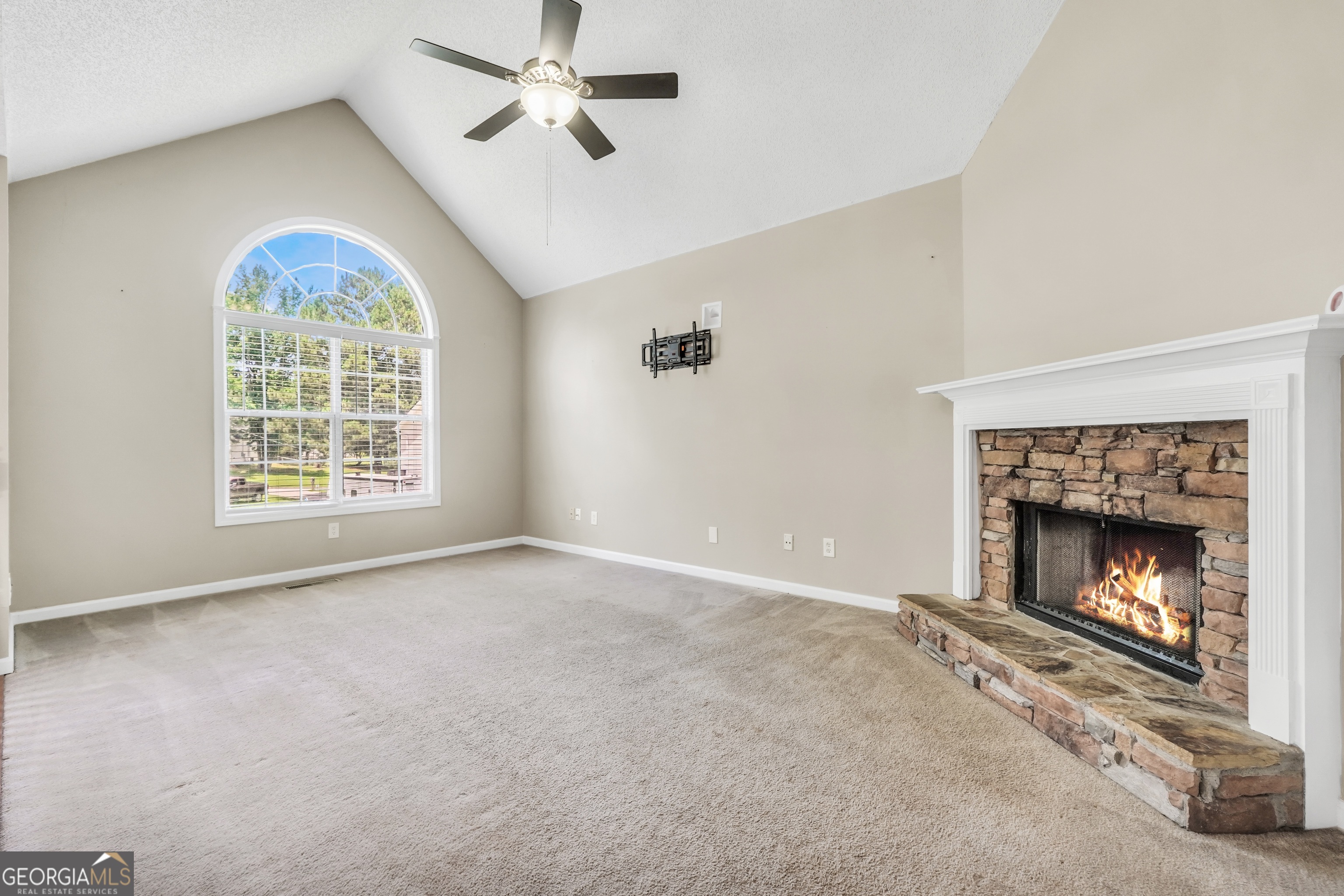 105 Dawn Court