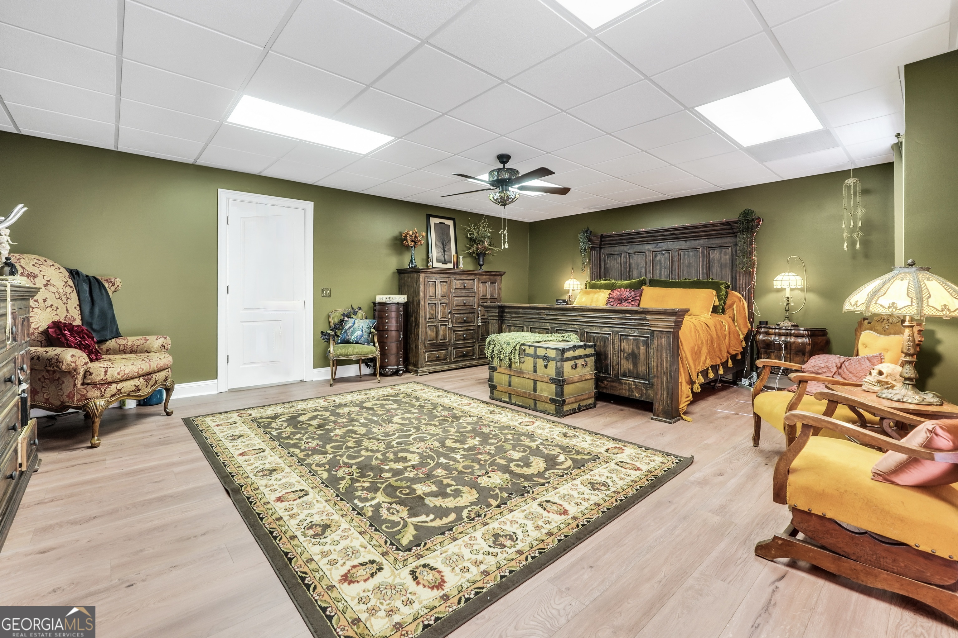 46 Riverview Drive