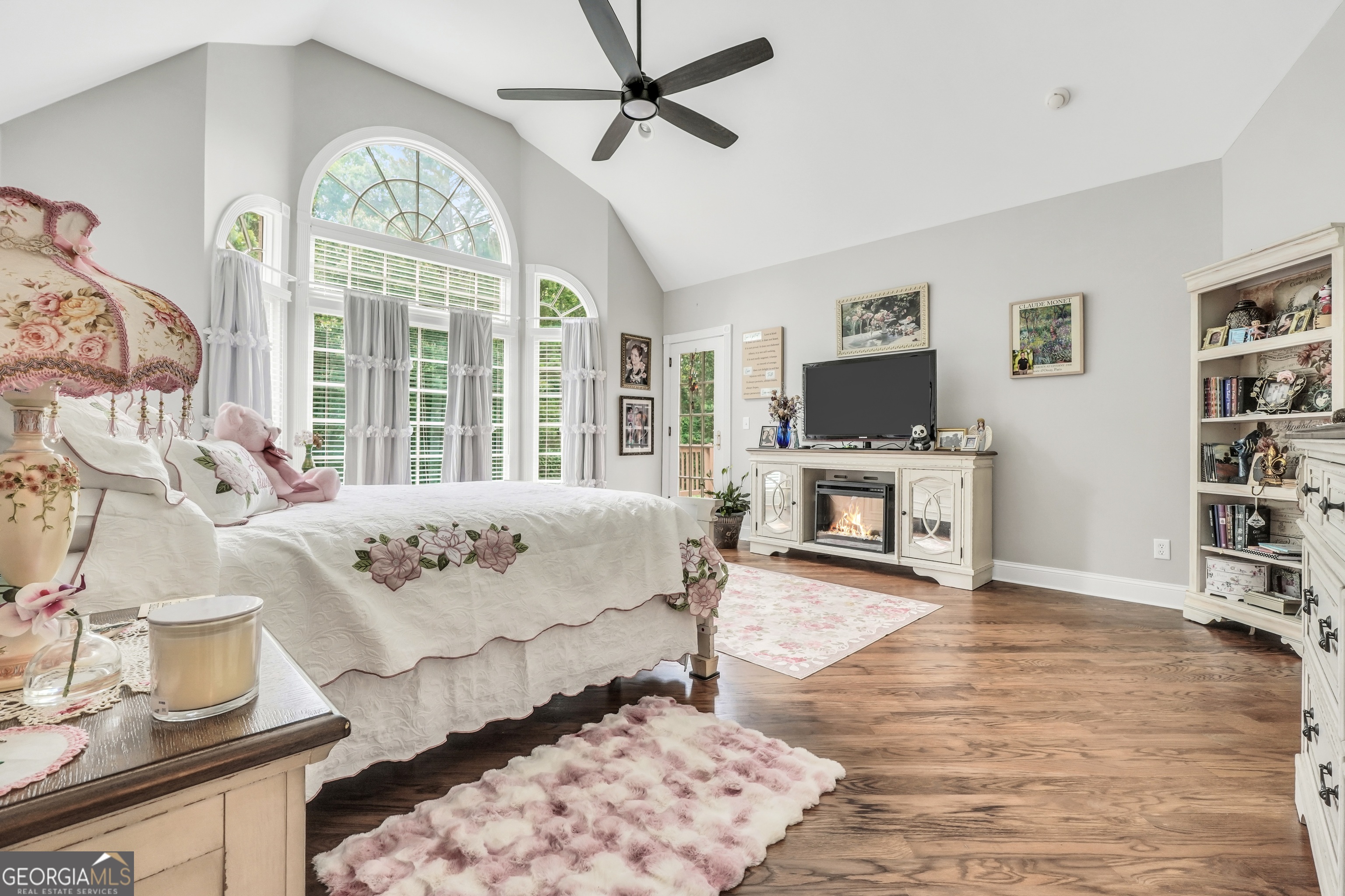 46 Riverview Drive