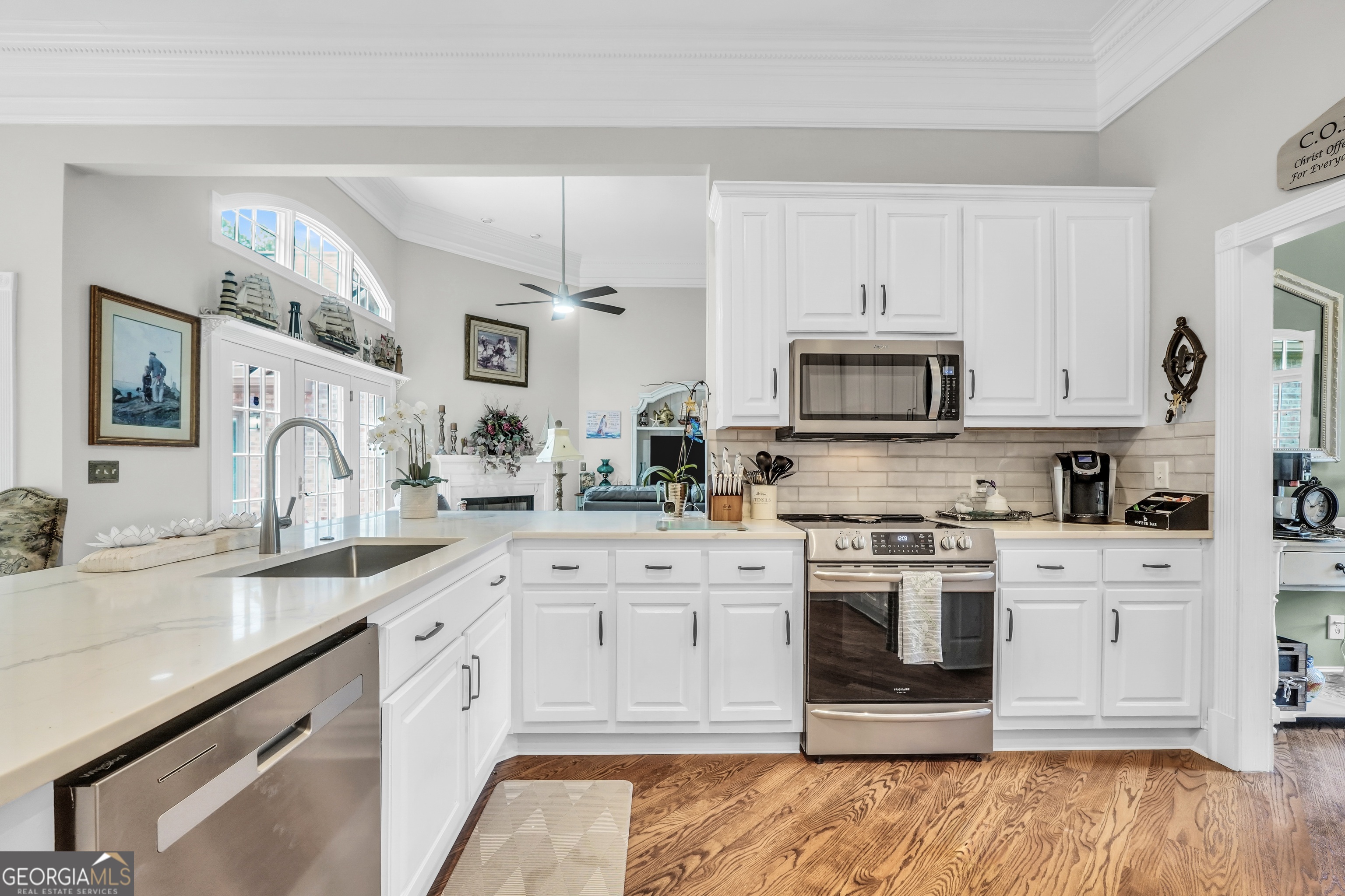 46 Riverview Drive