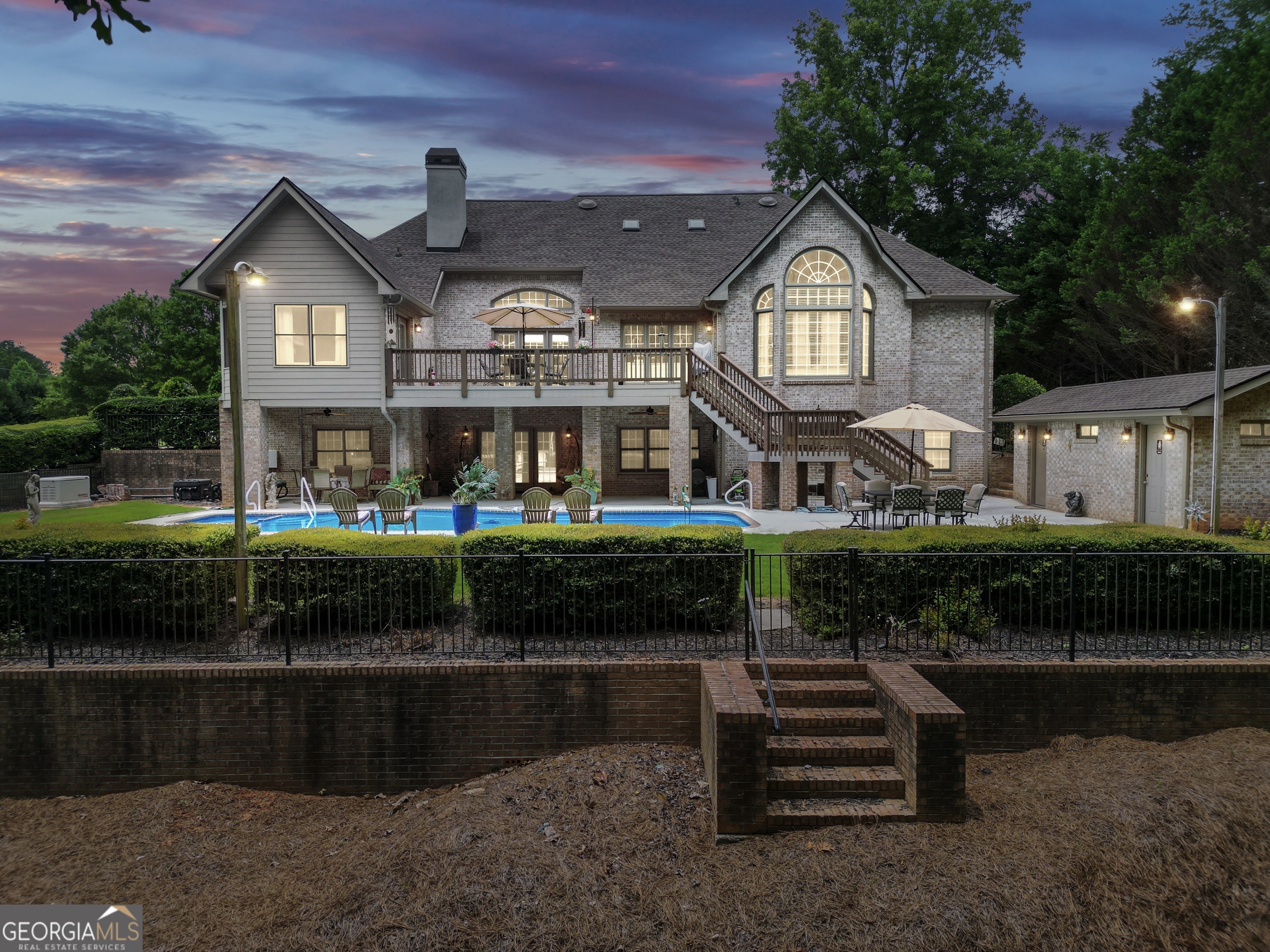 46 Riverview Drive