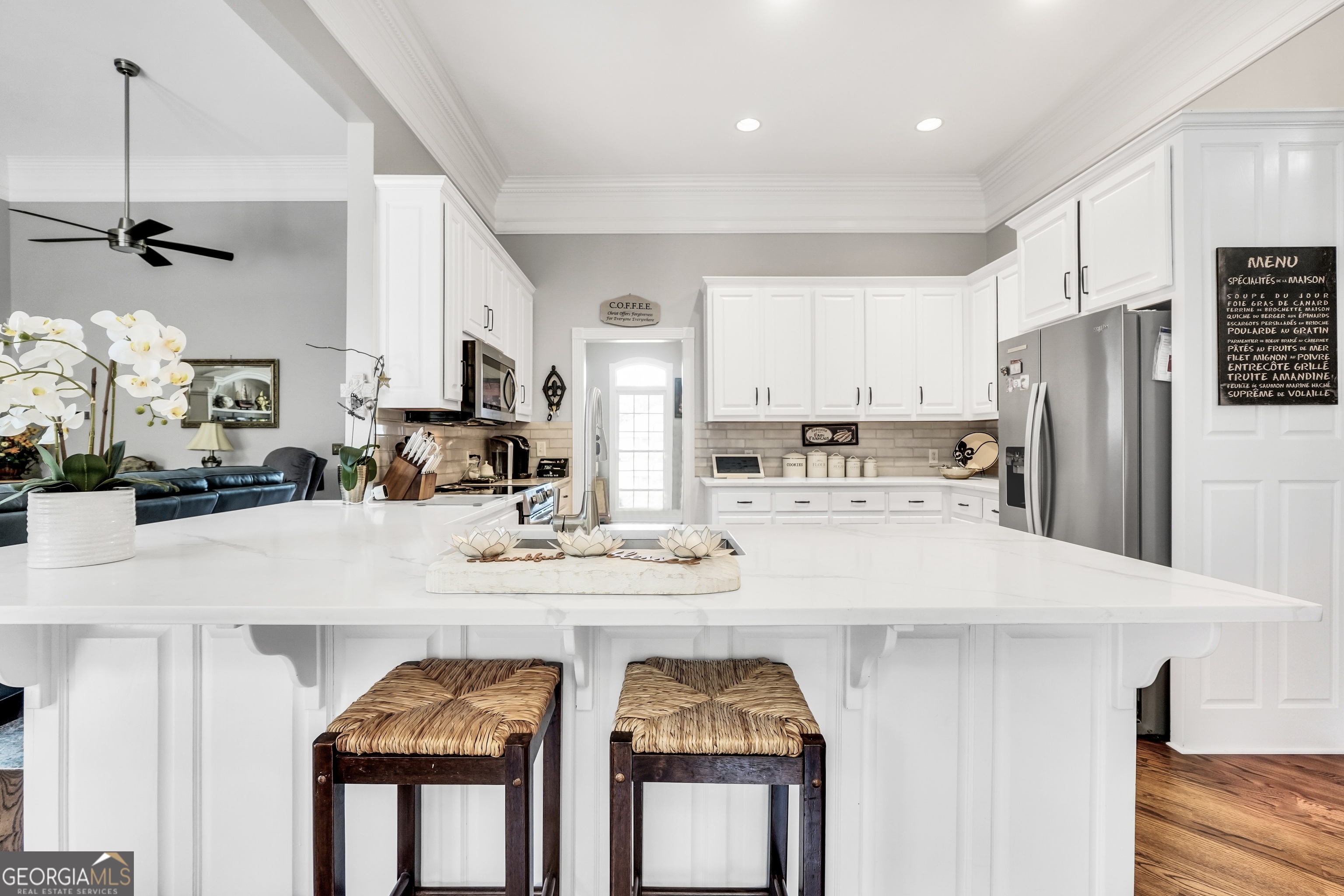 46 Riverview Drive