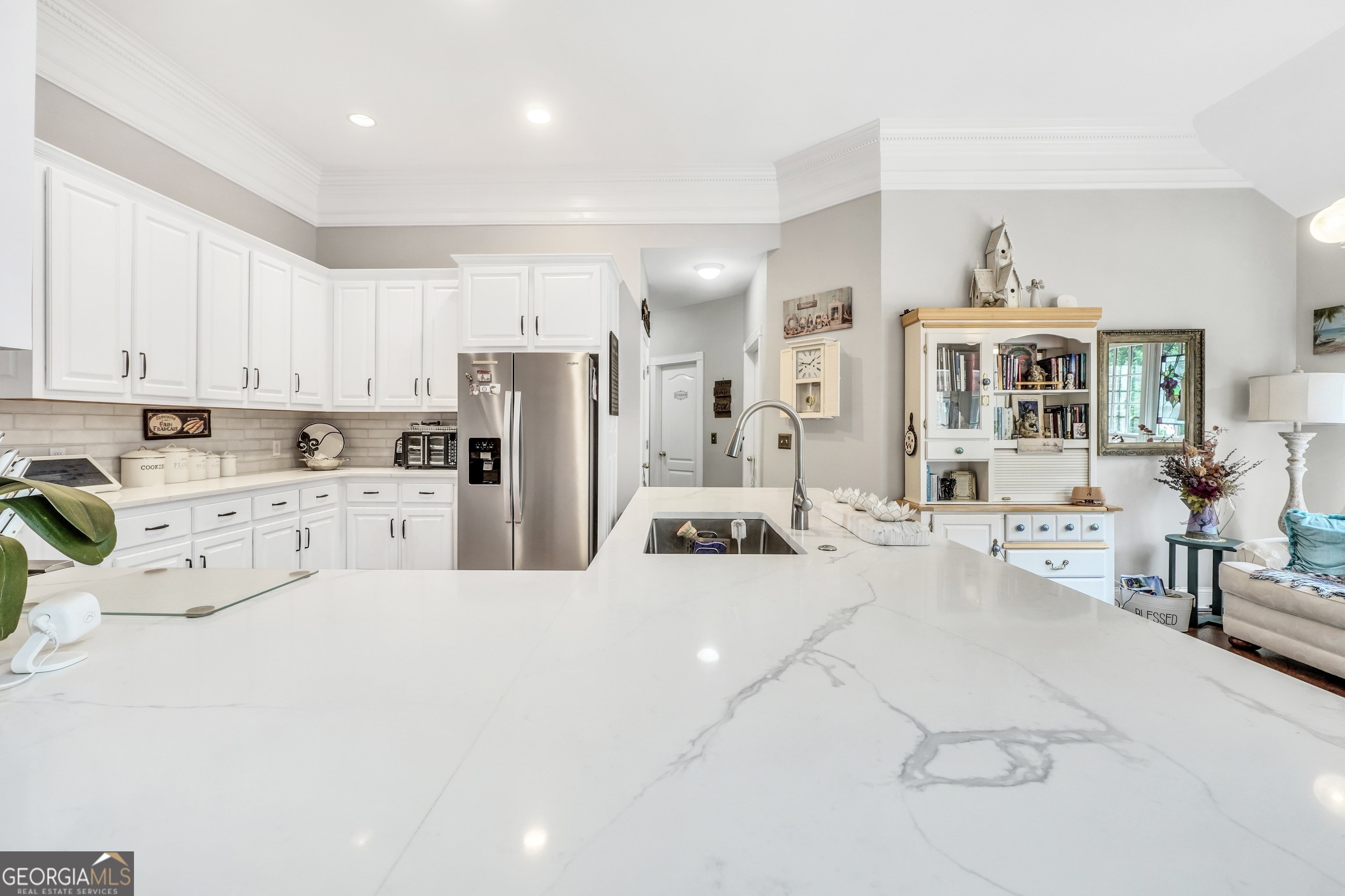 46 Riverview Drive