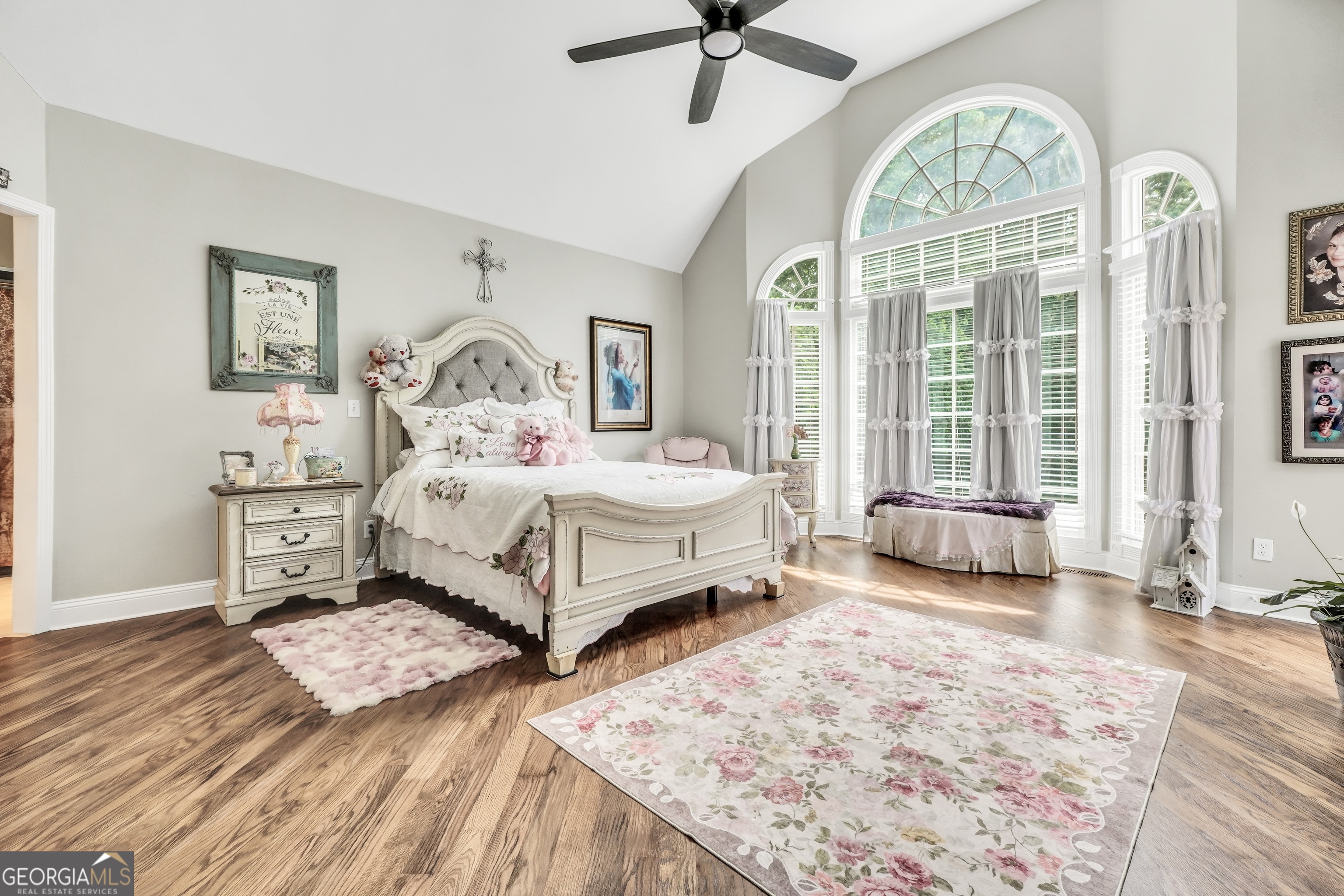 46 Riverview Drive