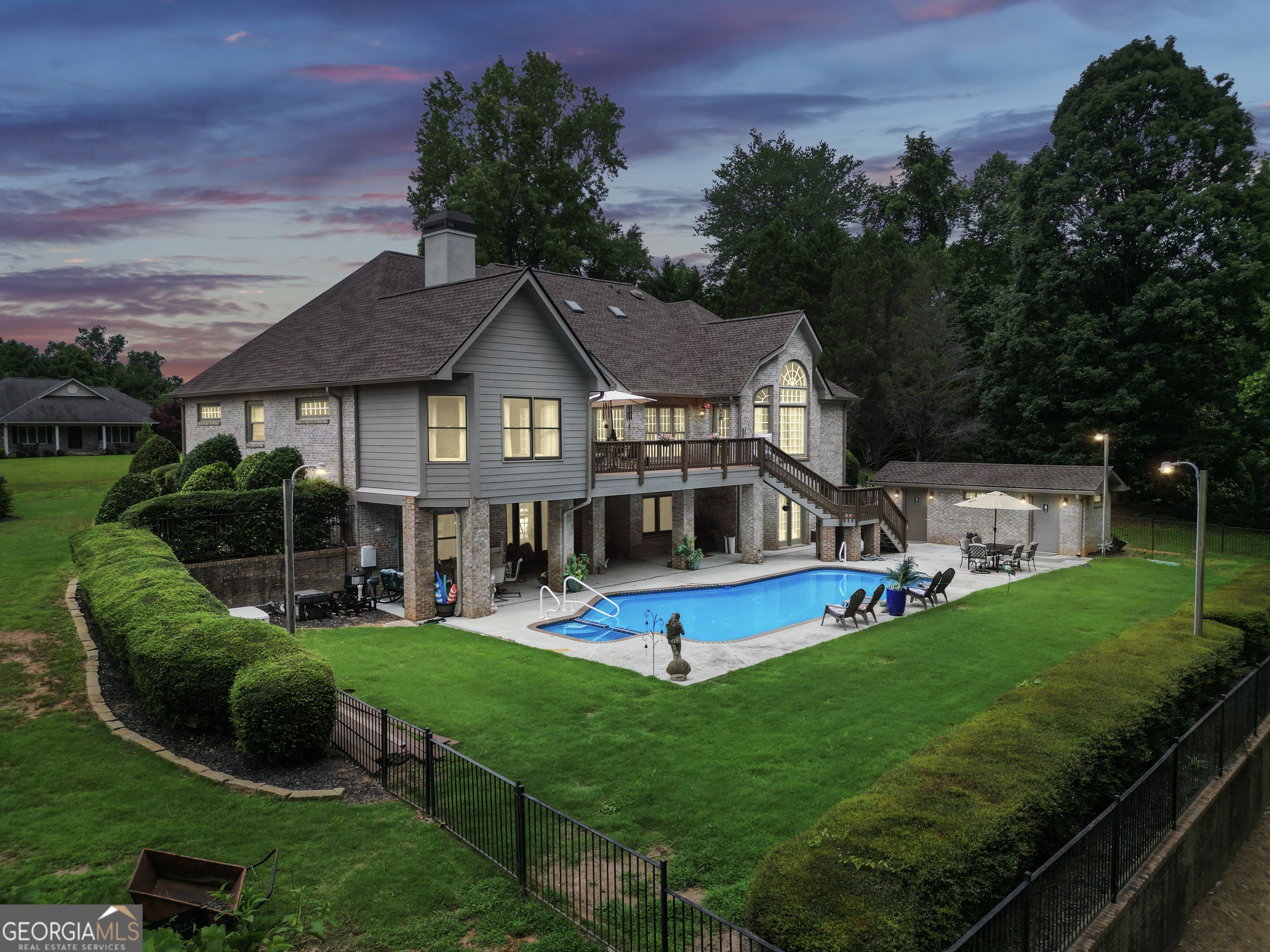 46 Riverview Drive