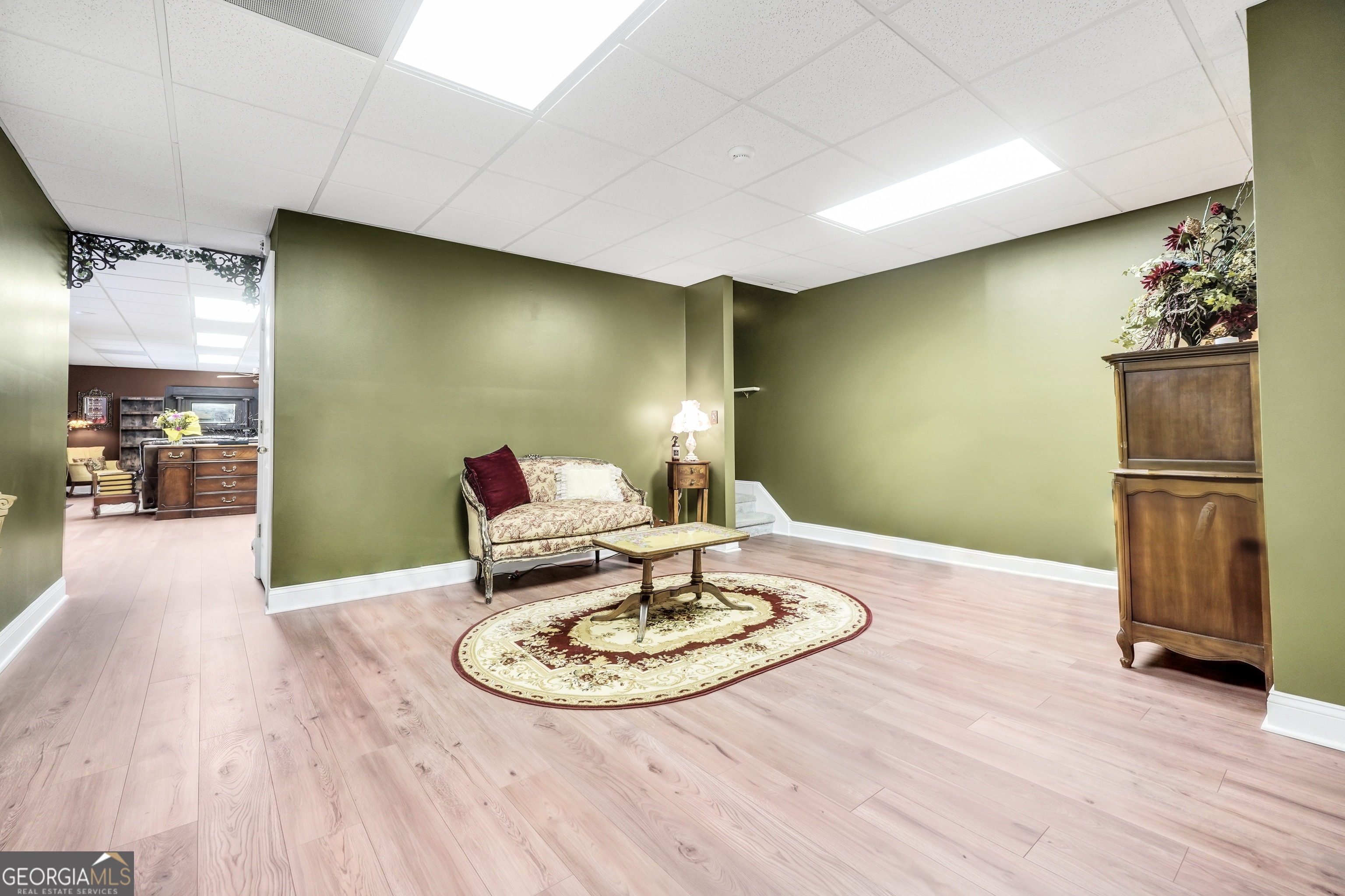 46 Riverview Drive