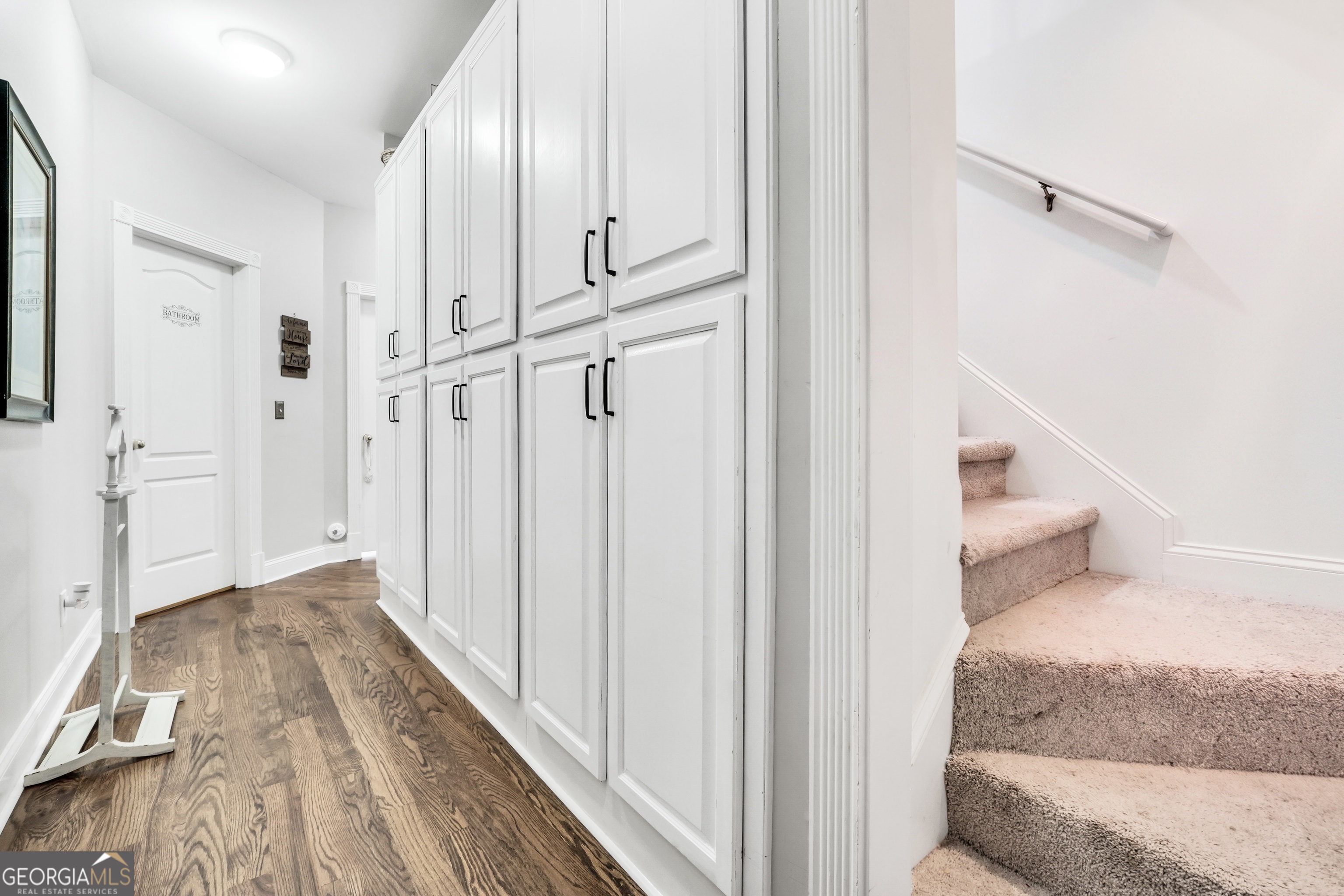 46 Riverview Drive