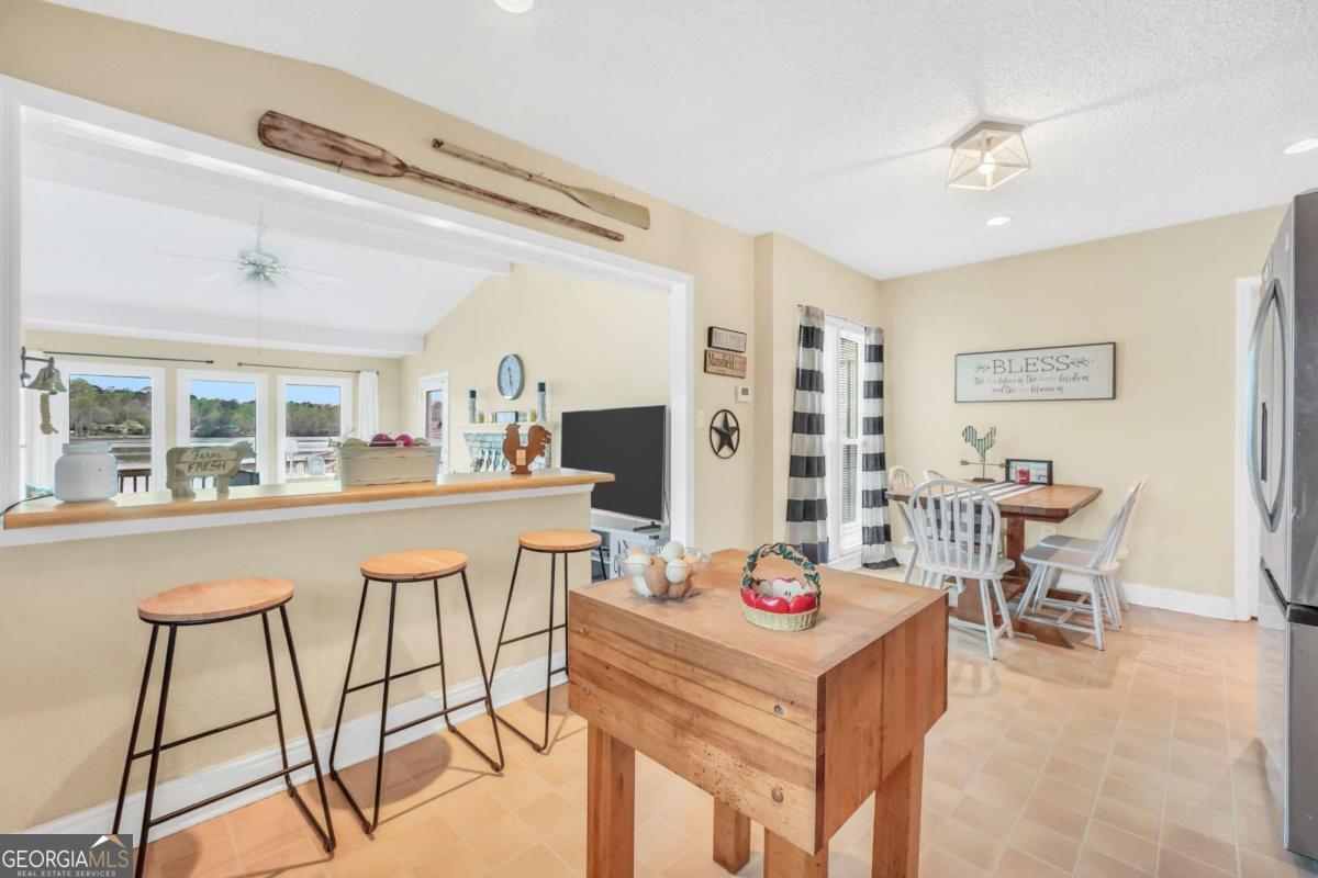 216 Deep Water Road