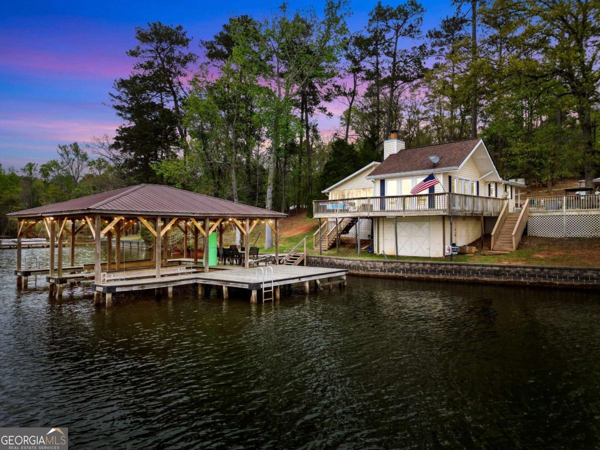 216 Deep Water Road