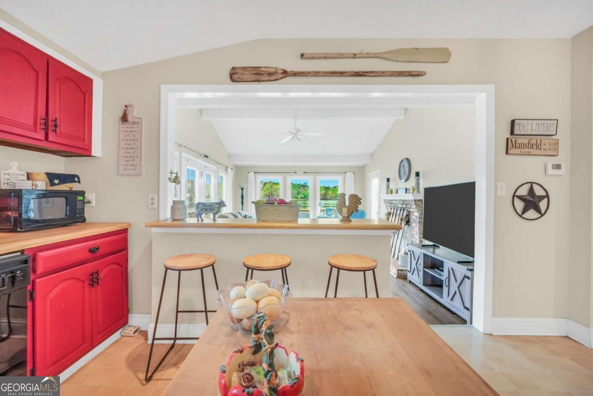 216 Deep Water Road