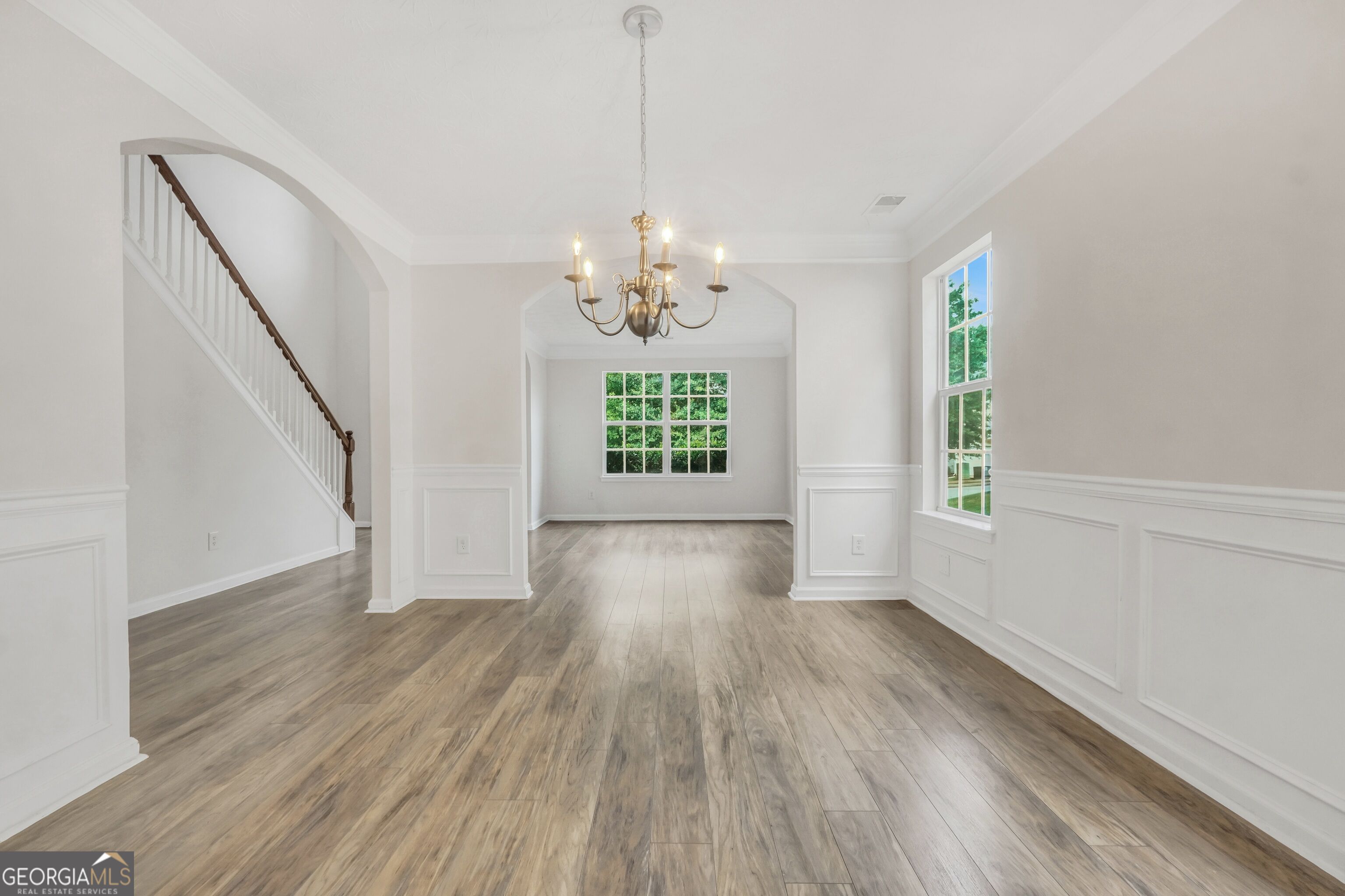 81 Saint Charles Place