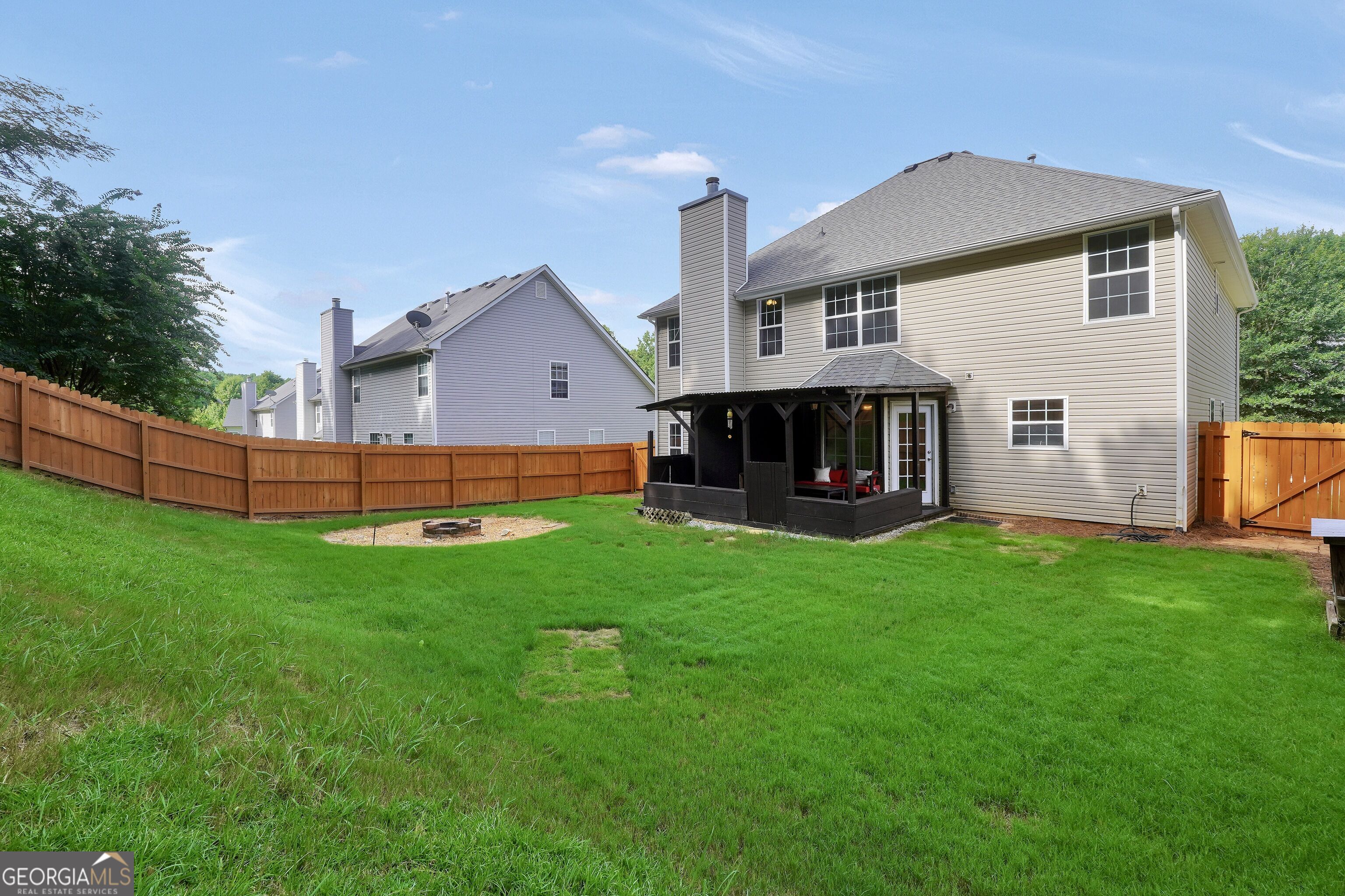 81 Saint Charles Place
