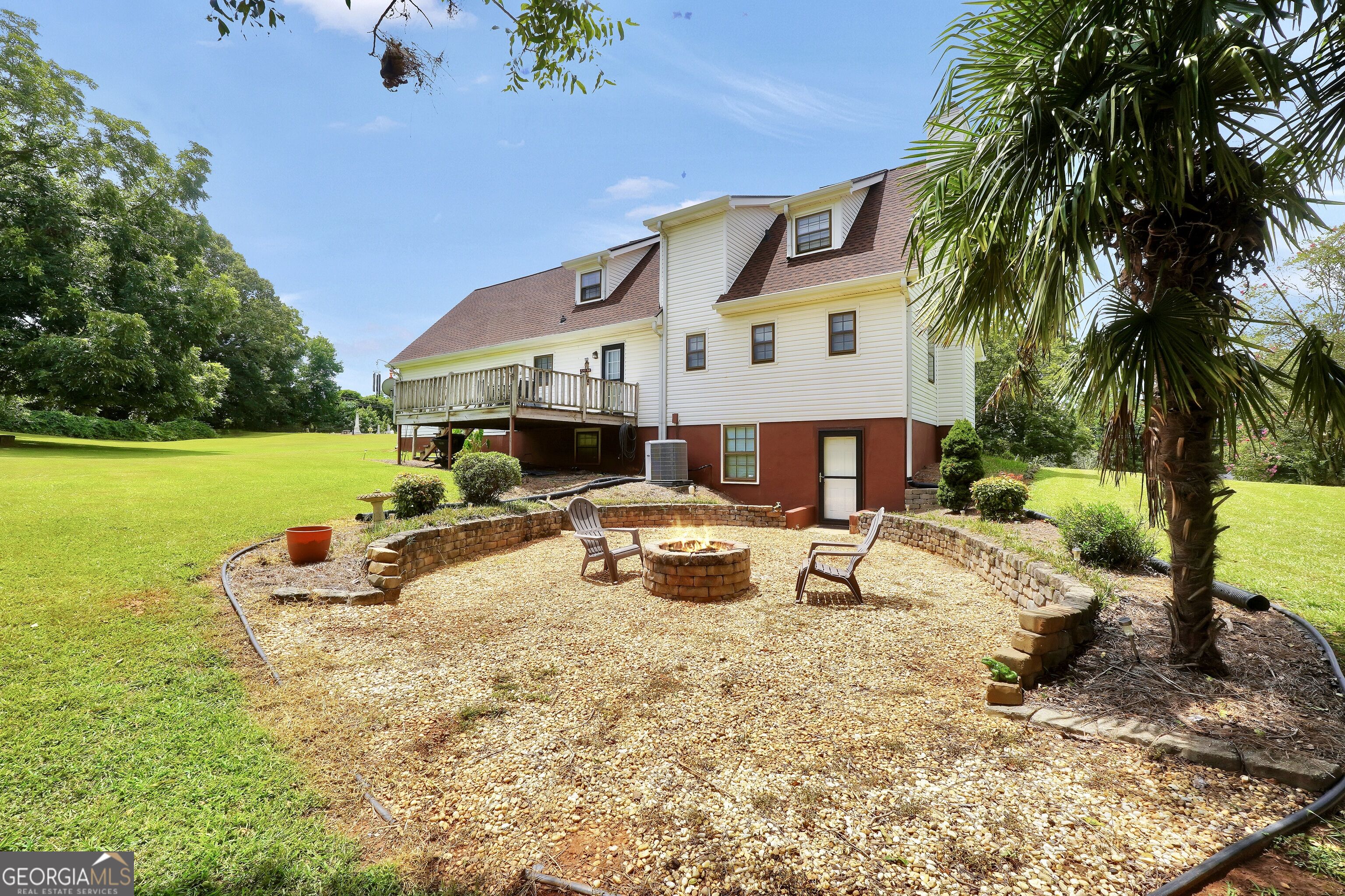 2050 N McDonough Road