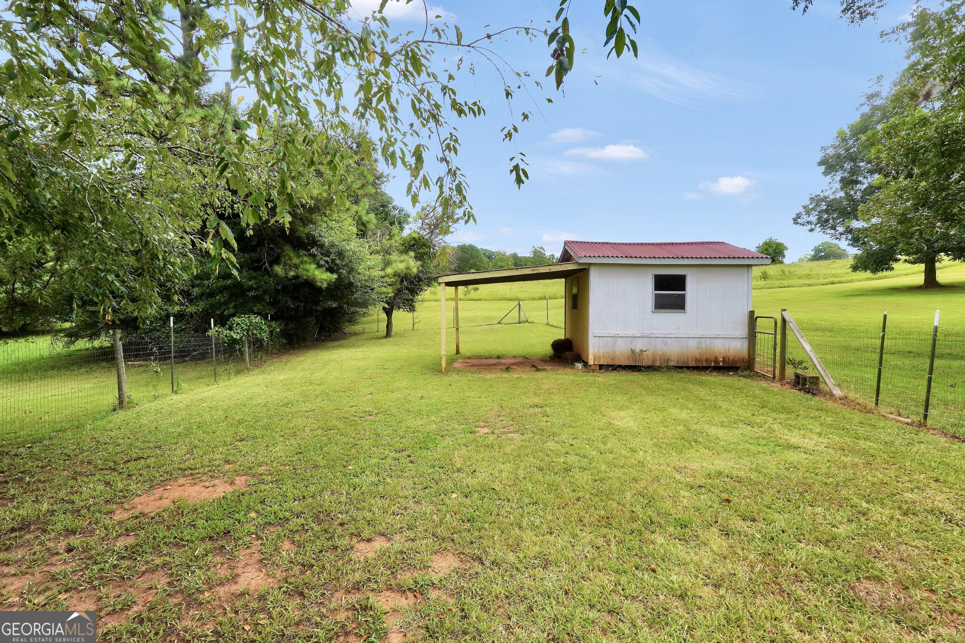 2050 N McDonough Road