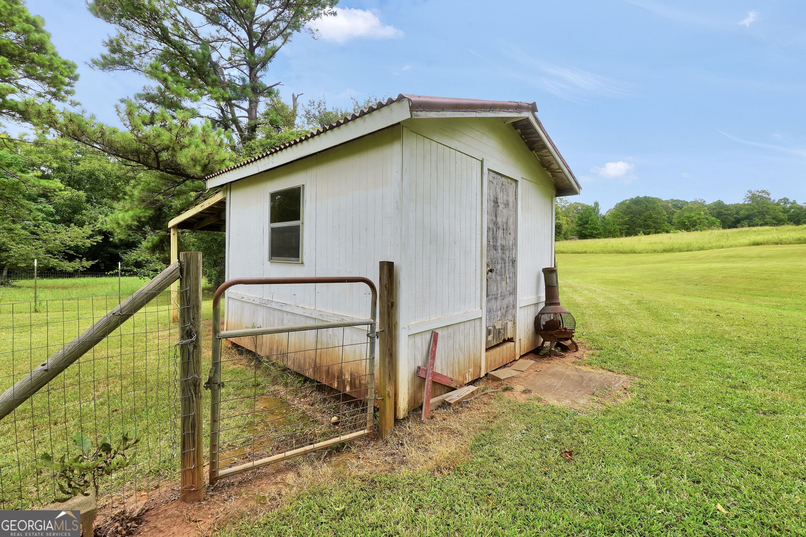 2050 N McDonough Road