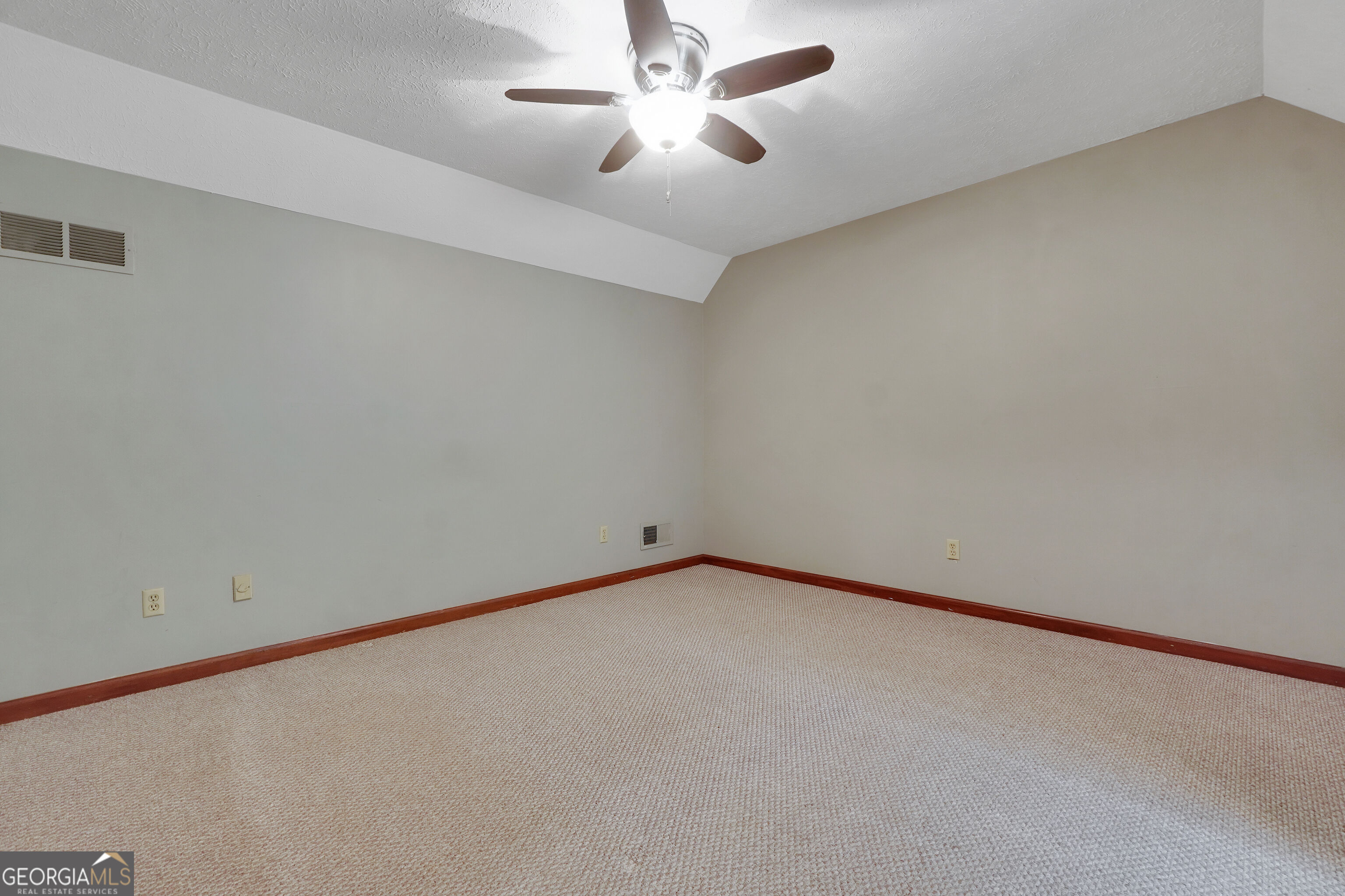 2050 N McDonough Road